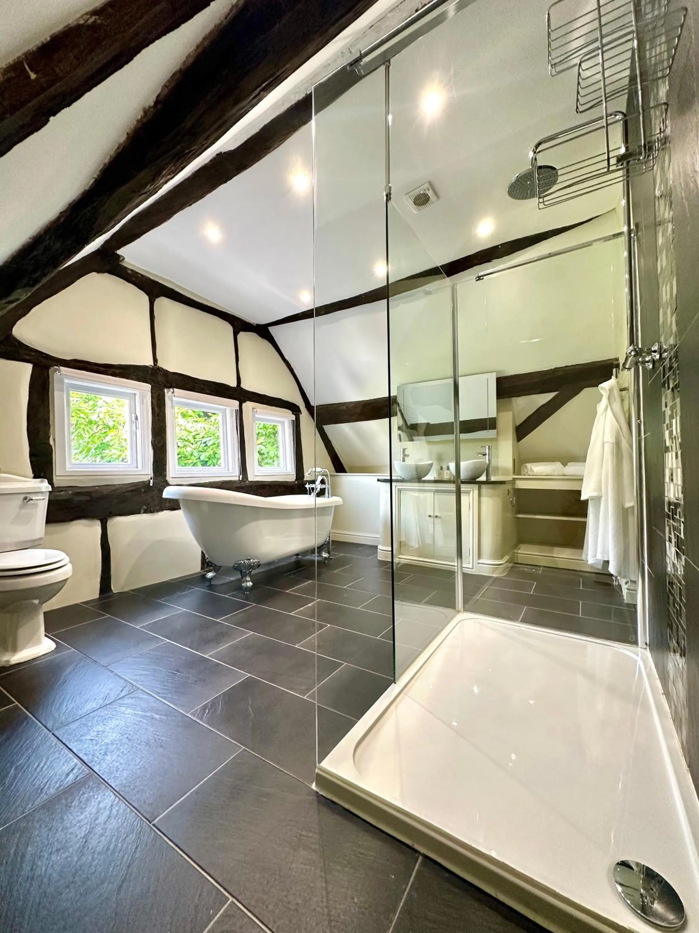 Shower in The Manor at Abberley