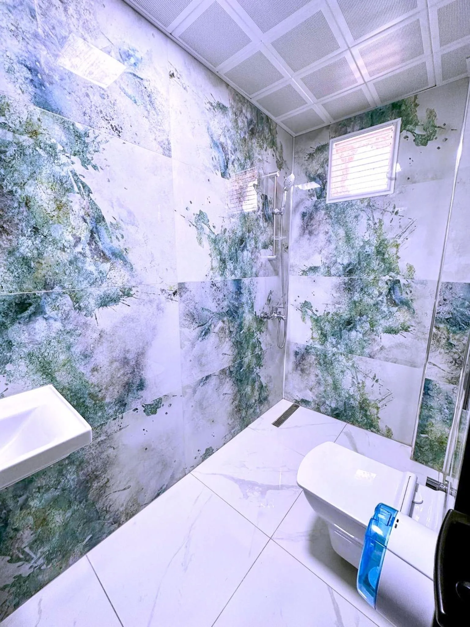 Shower in Kilic Boutique Hotel