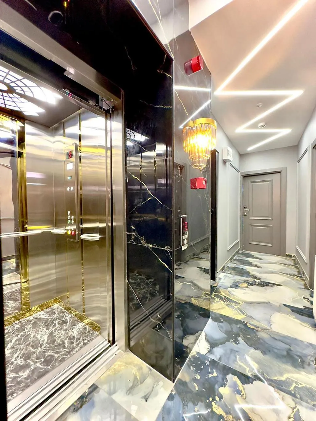 elevator in Kilic Boutique Hotel
