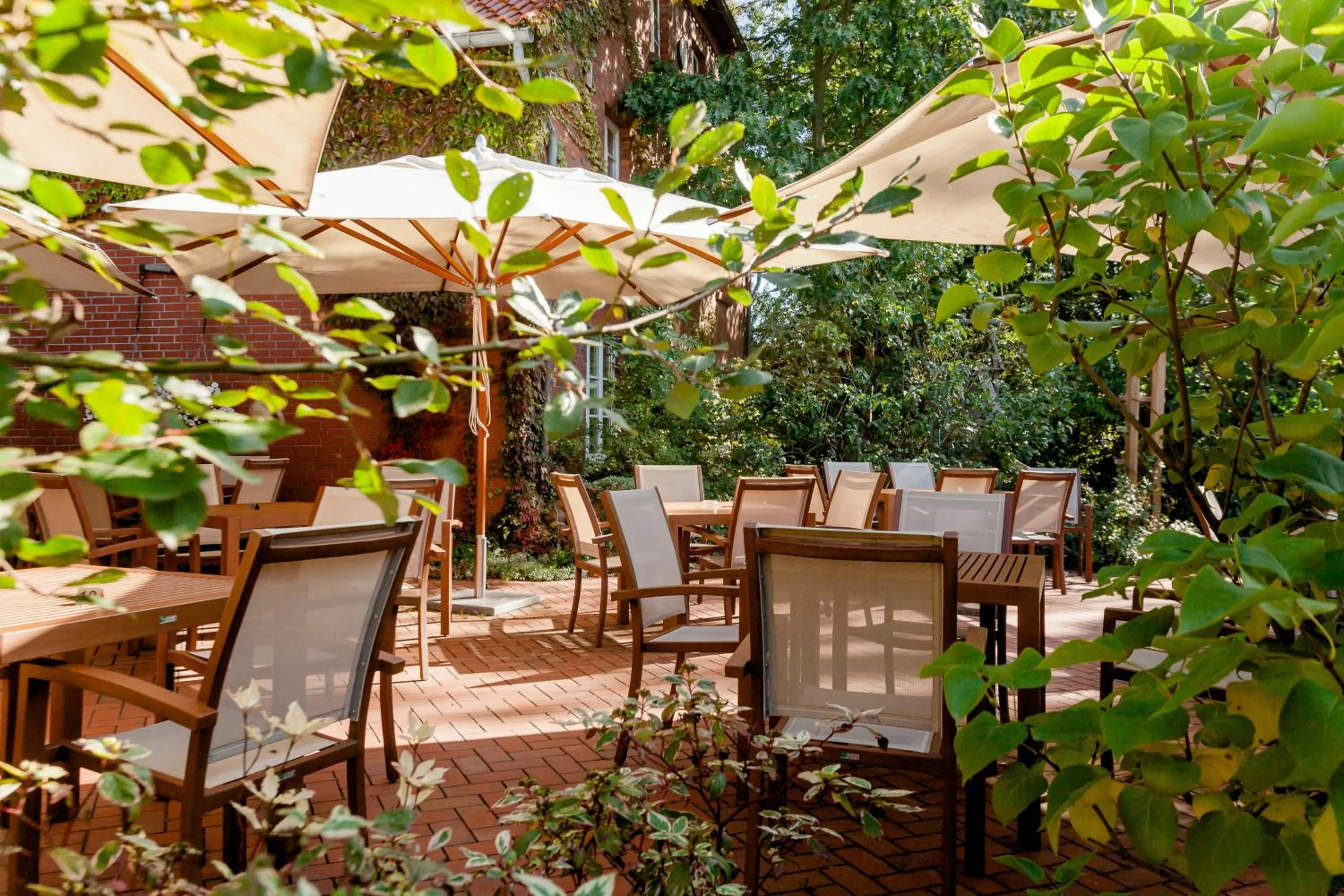 Facade/entrance in Meyers