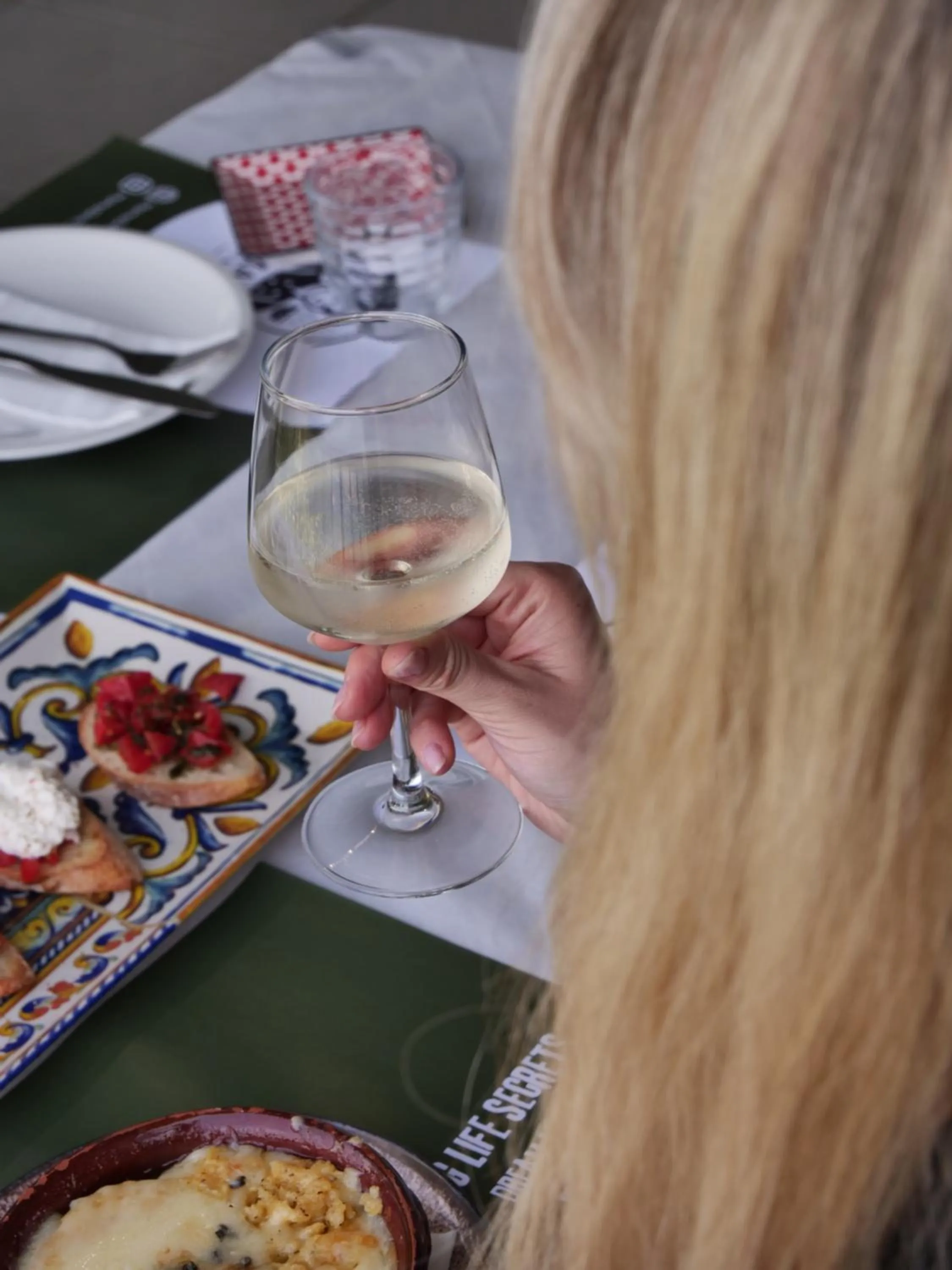 Restaurant/places to eat in Hotel Paradiso Como