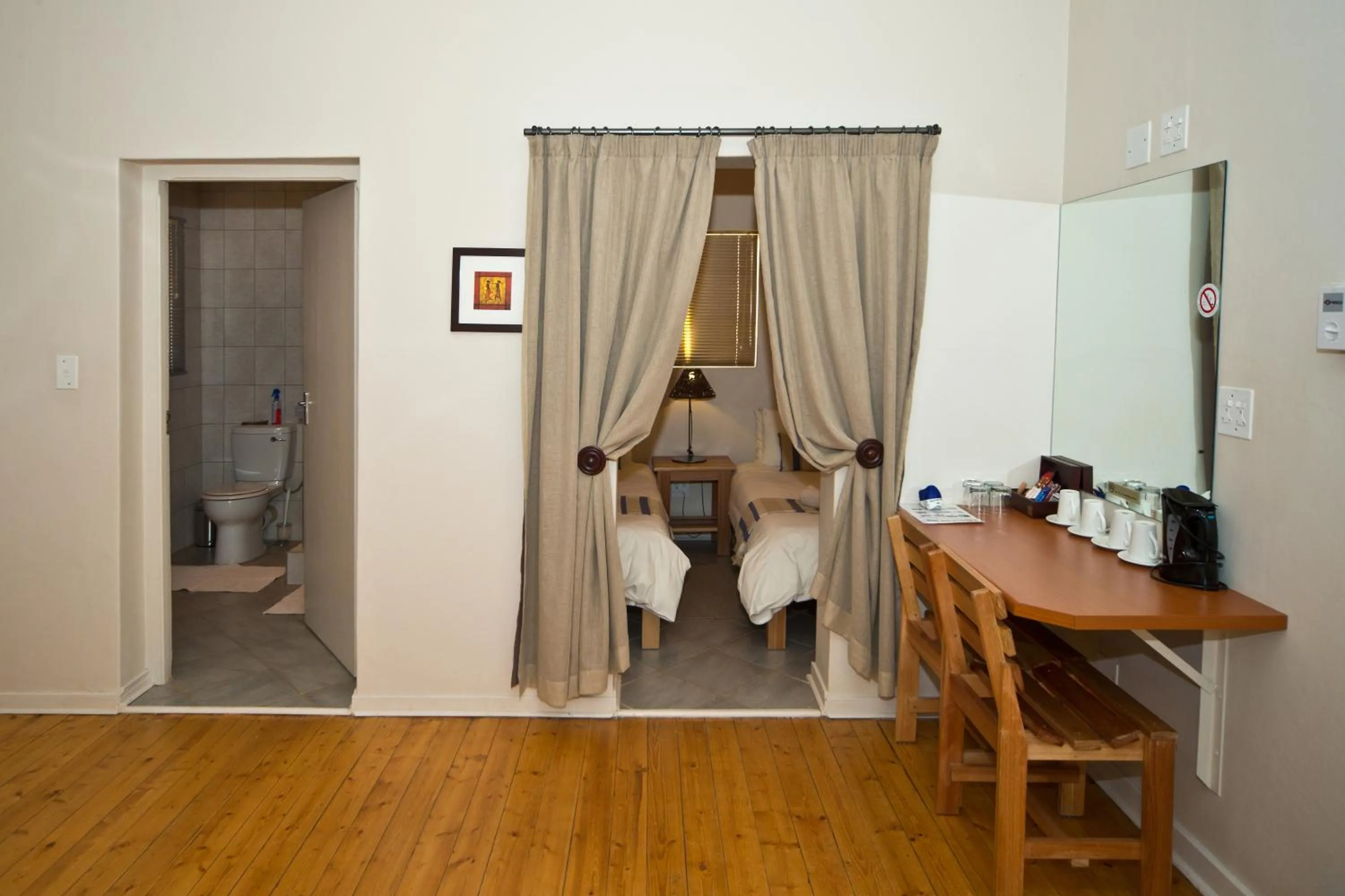 Bed in Bahnhof Hotel Aus