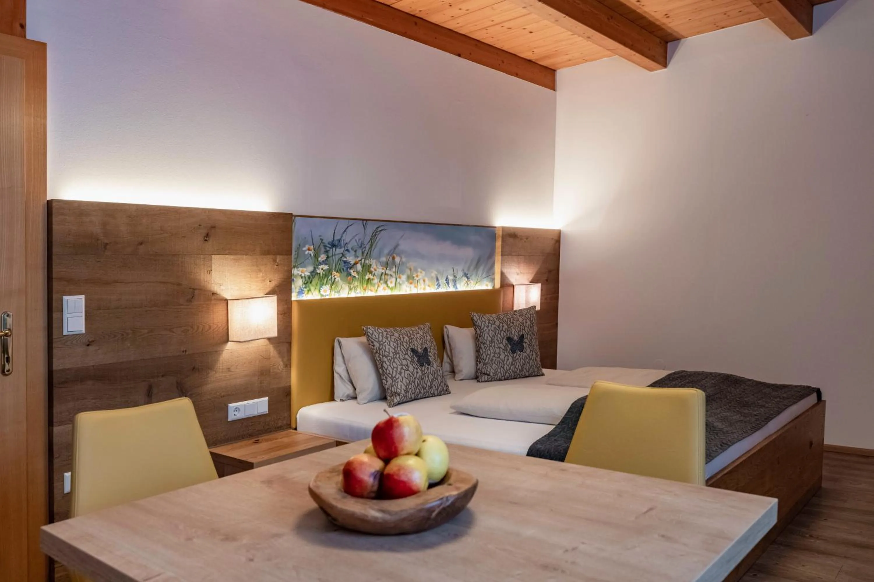 Bedroom in nawu apartments & Restaurant