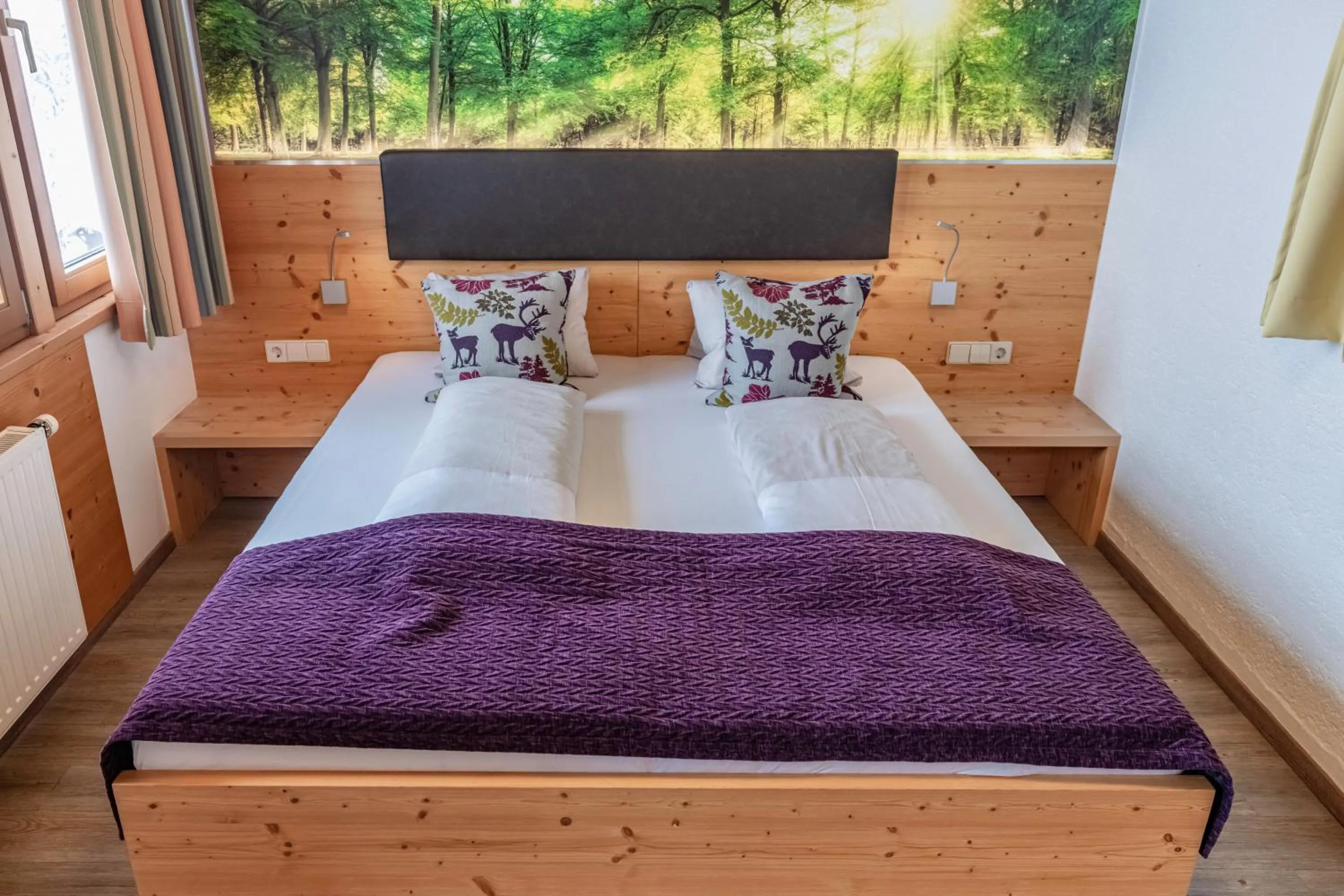 Bed in nawu apartments & Restaurant