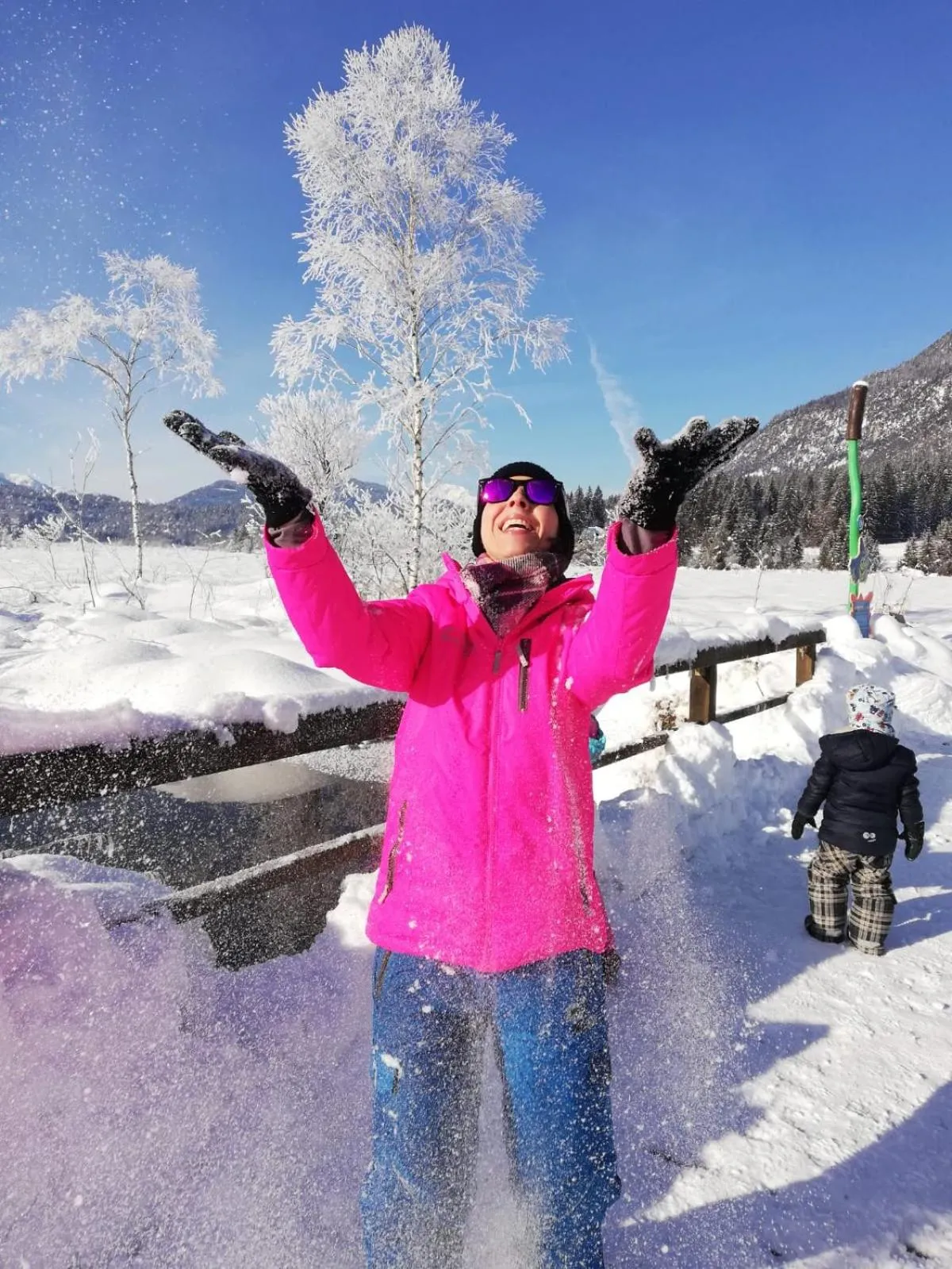 Day in nawu apartments & Restaurant