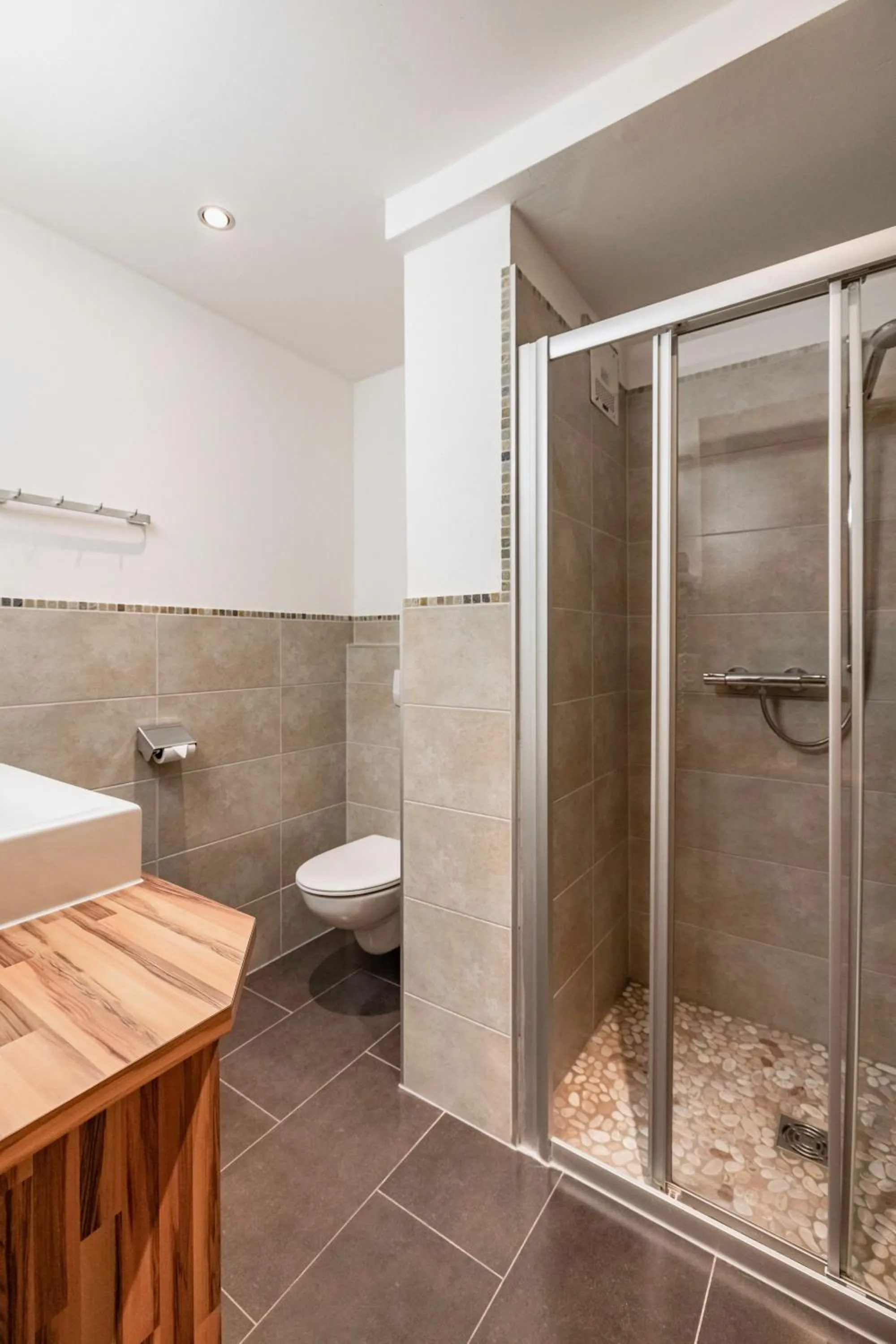 Bathroom in nawu apartments & Restaurant