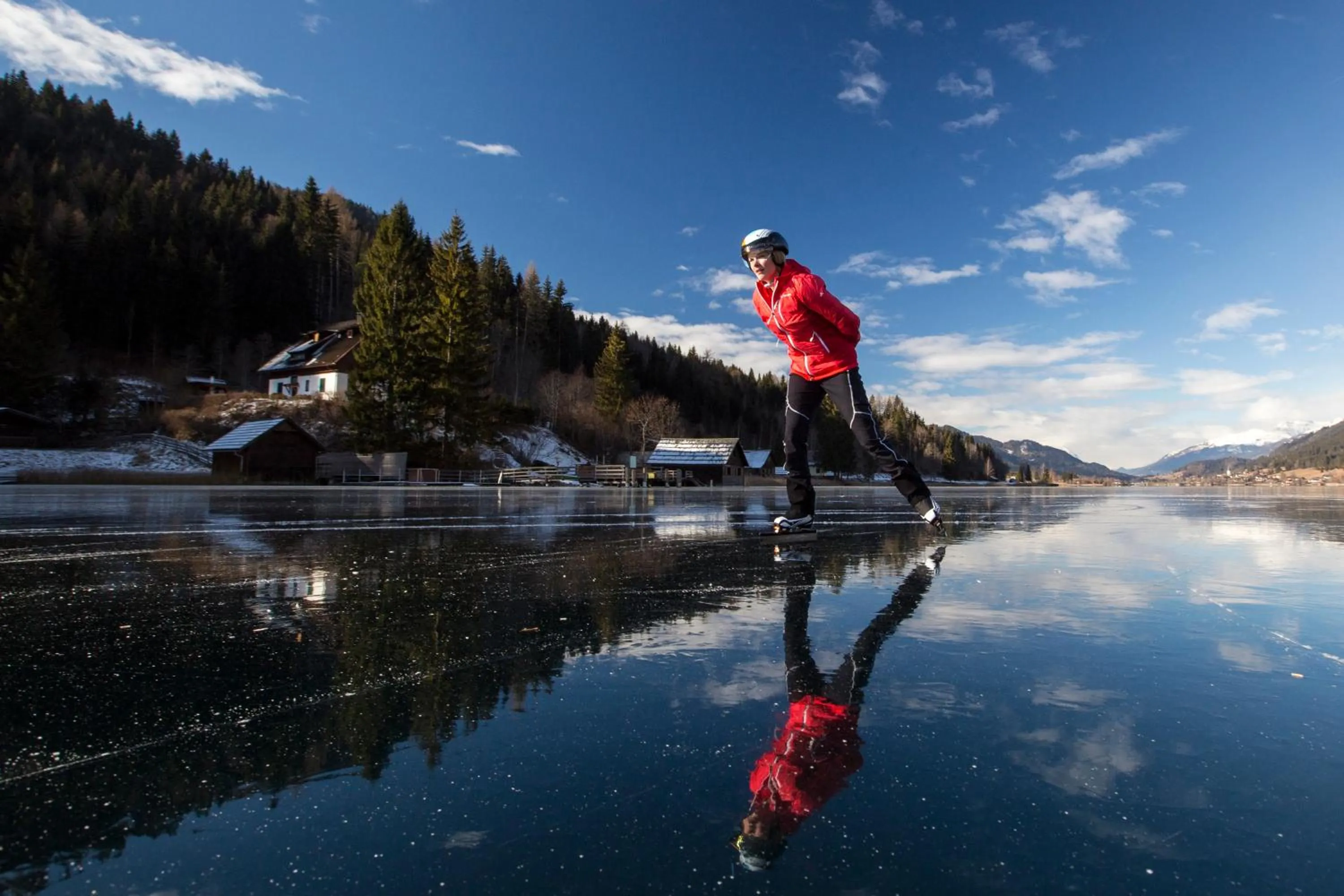 Winter in nawu apartments & Restaurant