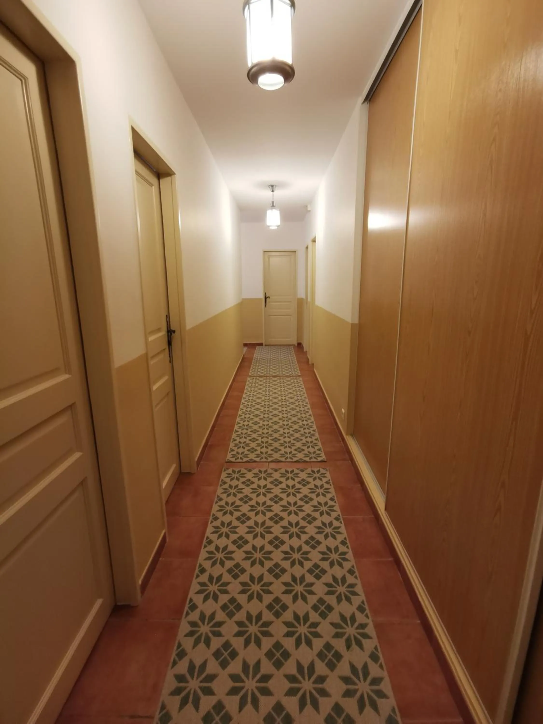 Property building in Bastide Saint Bernard