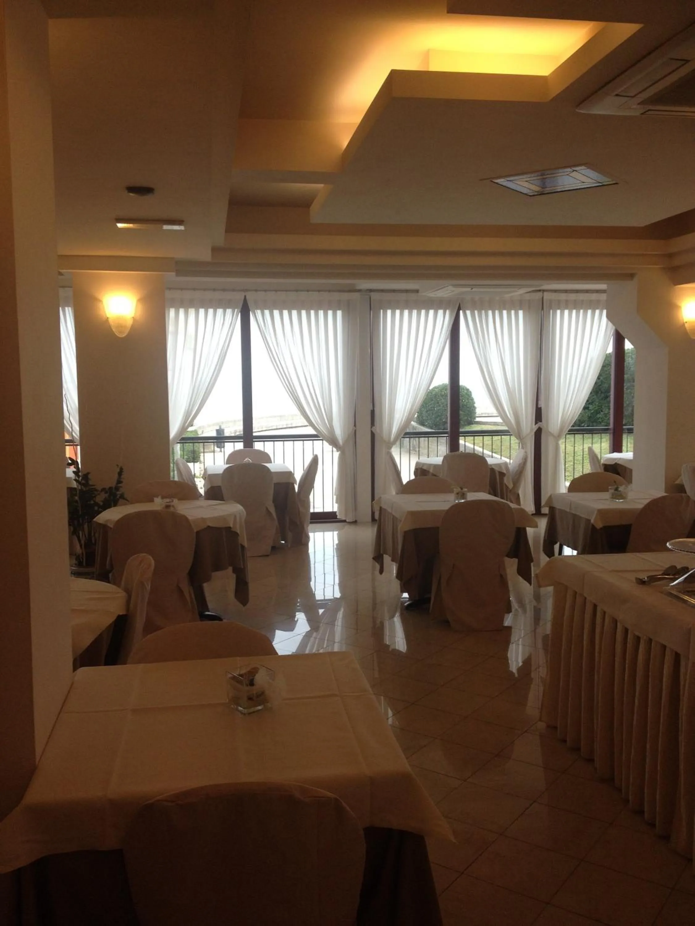 Restaurant/places to eat in Hotel Cristallo