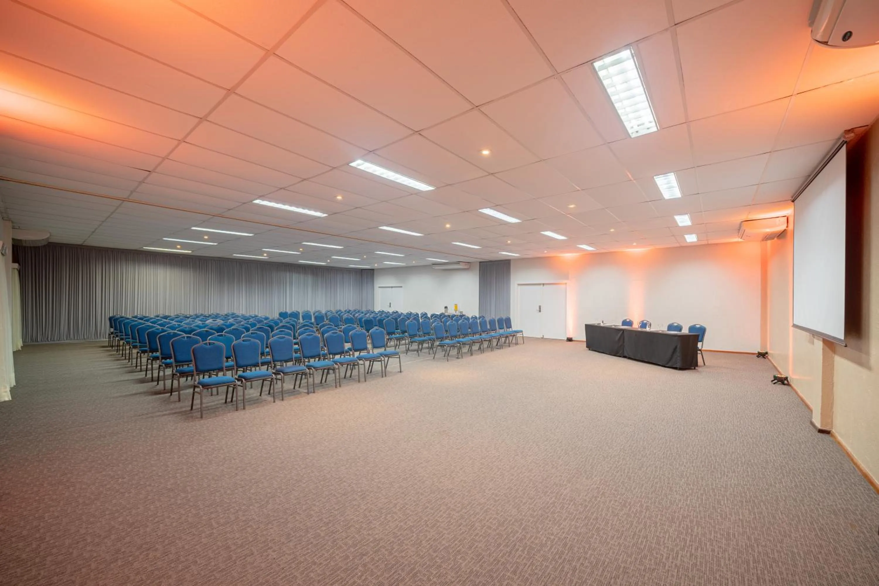Meeting/conference room in Beach Park Resort - Oceani