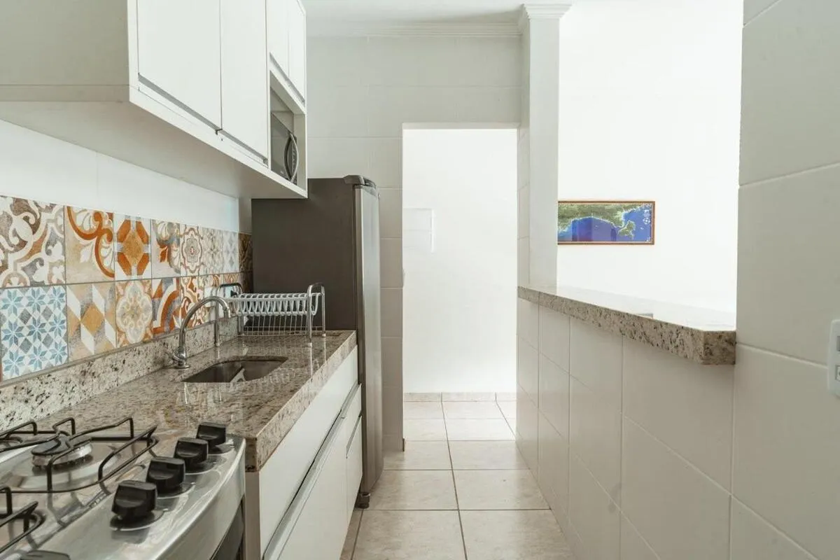 Apto Ubatuba c/ Churrasqueira e Piscina