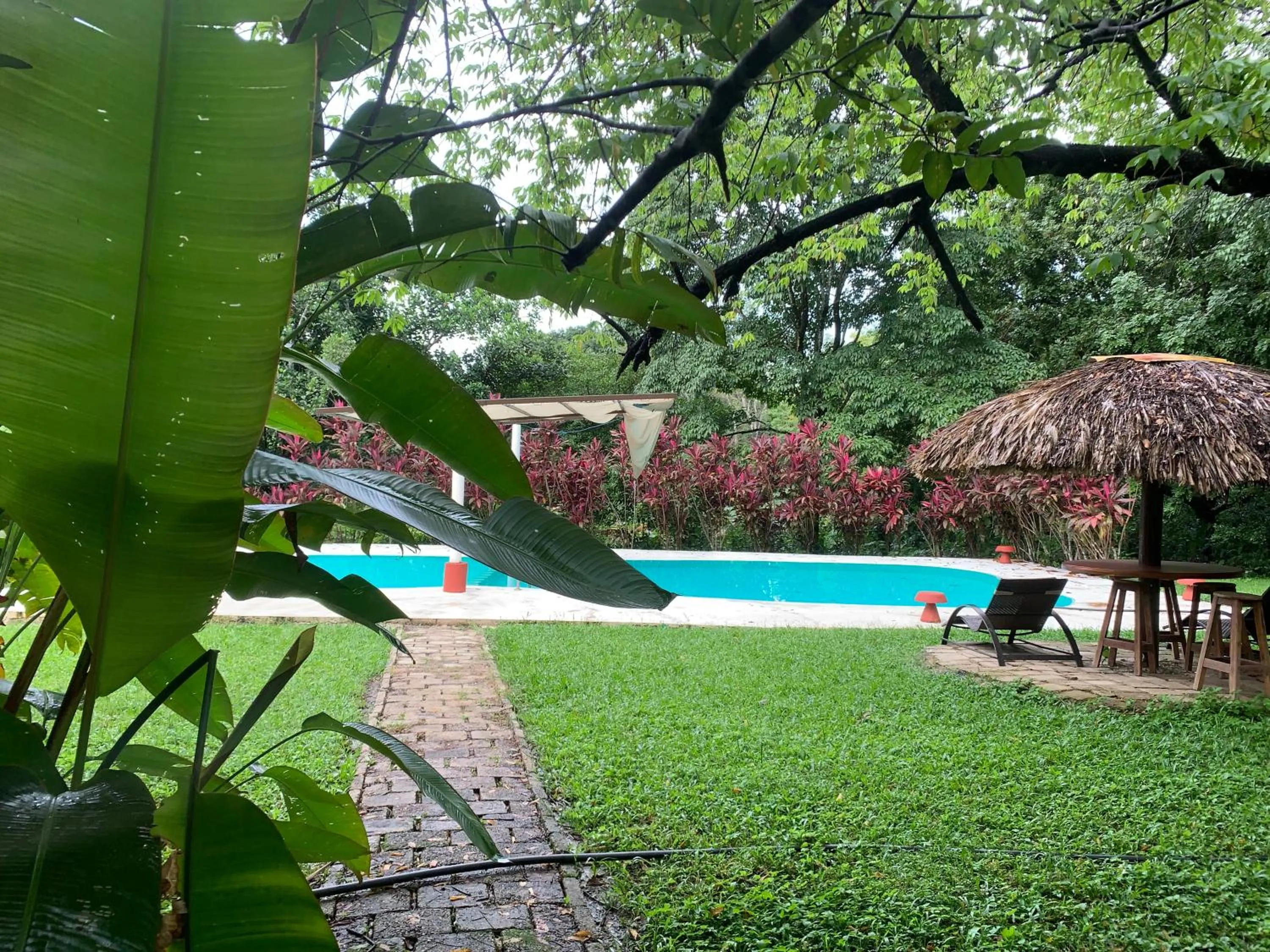 Swimming pool in Hotel Quiloma Ranch