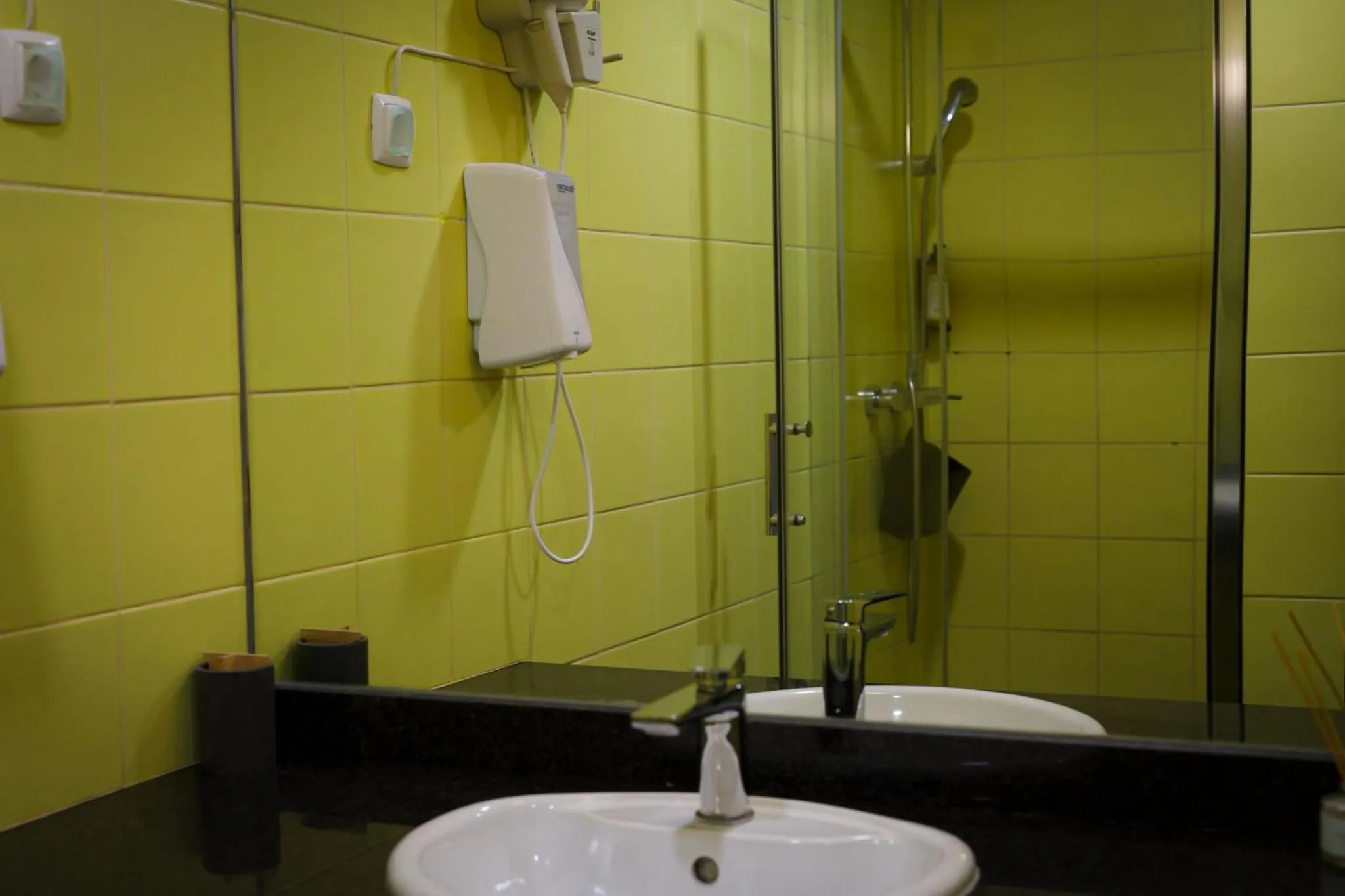 HI Arrifana Destination Hostel