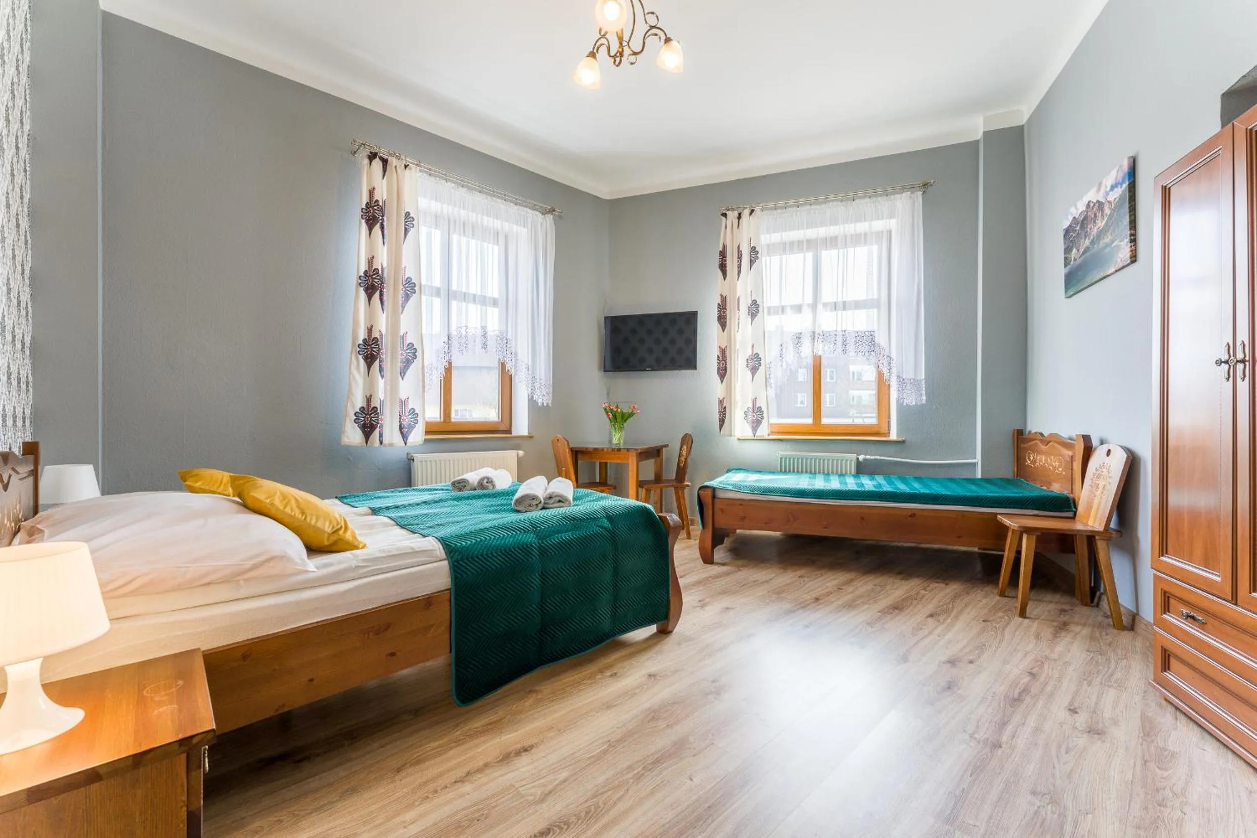 Photo of the whole room in Willa Zakopiańczyk