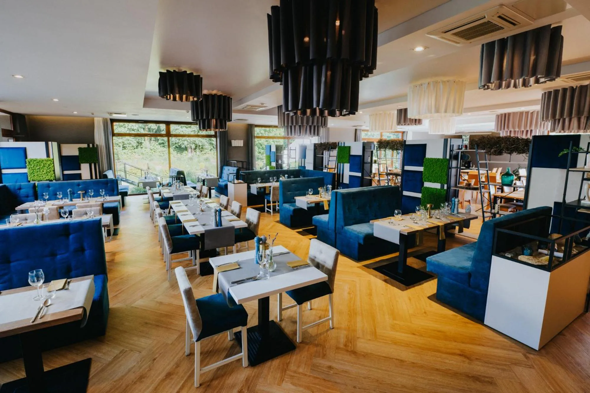 Restaurant/places to eat in Aspen Prime Ski & Bike Resort - basen, sauna, jacuzzi, siłownia w cenie pobytu