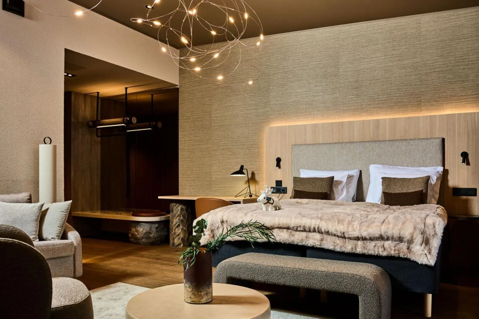 Bed in Balder Luxury Lodge & Glass Igloos