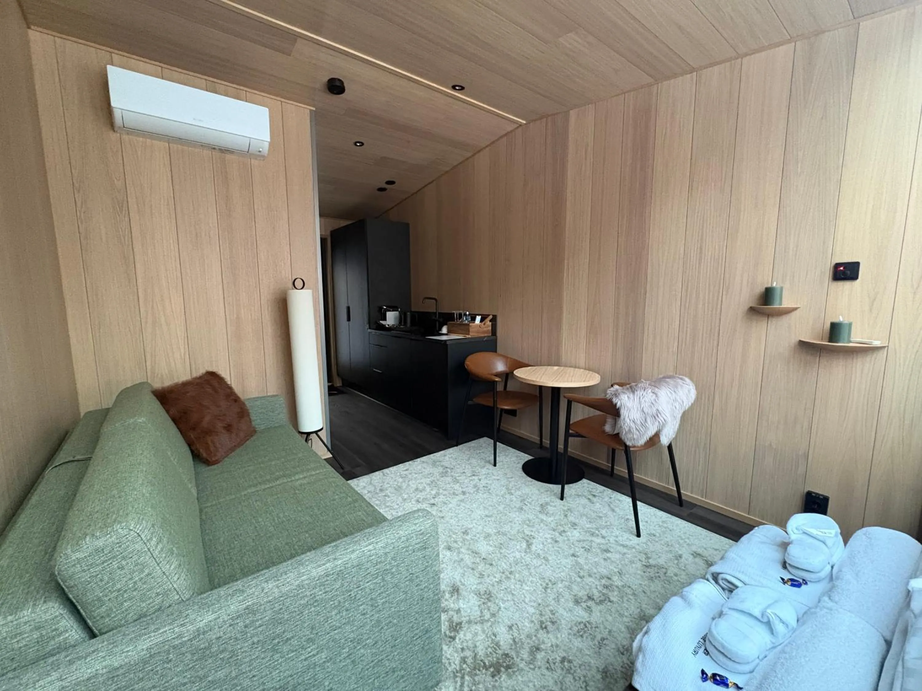 Balder Luxury Lodge & Glass Igloos