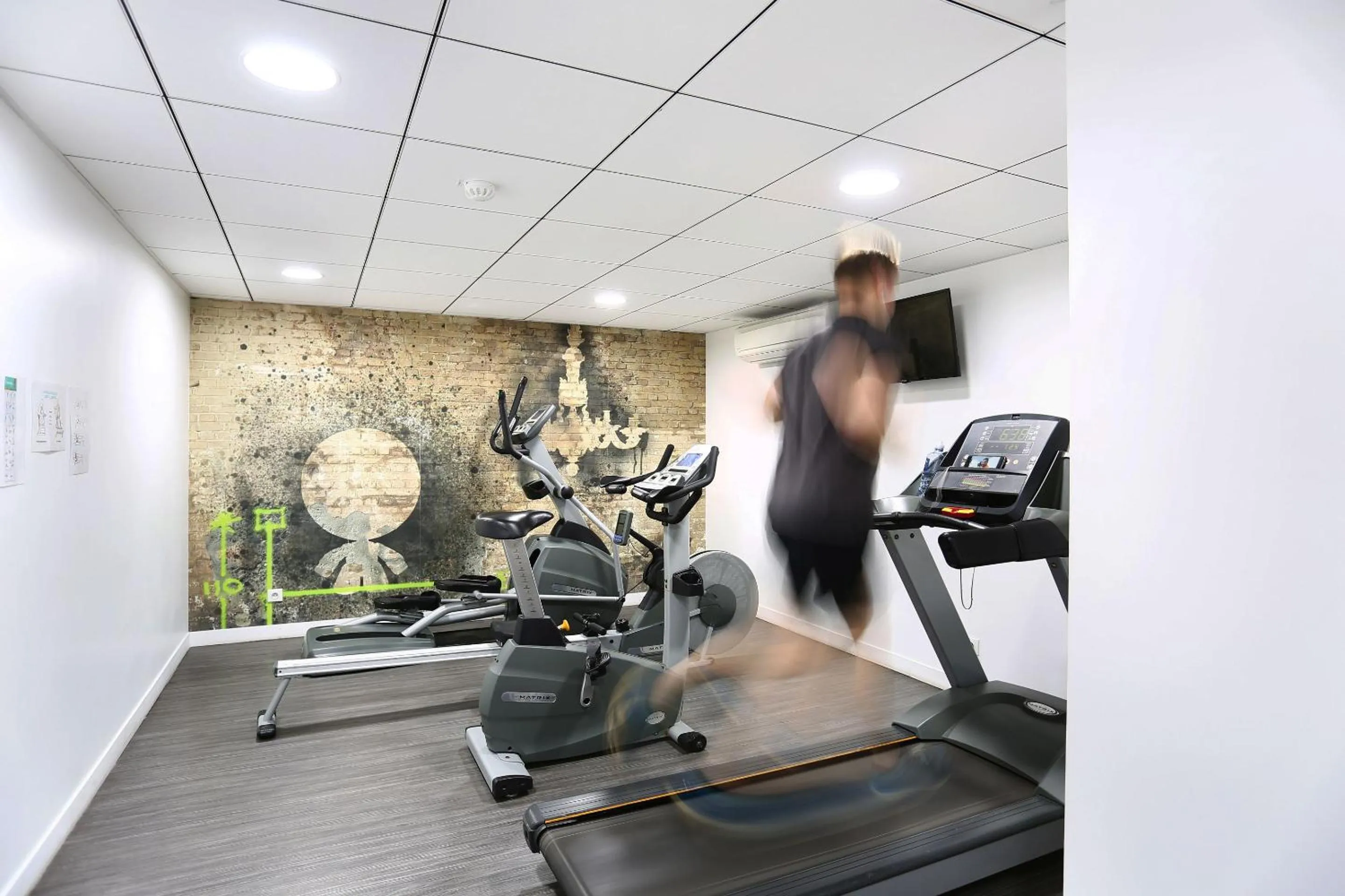 Fitness centre/facilities in Appart Hotel Odalys City Toulouse Colombélie
