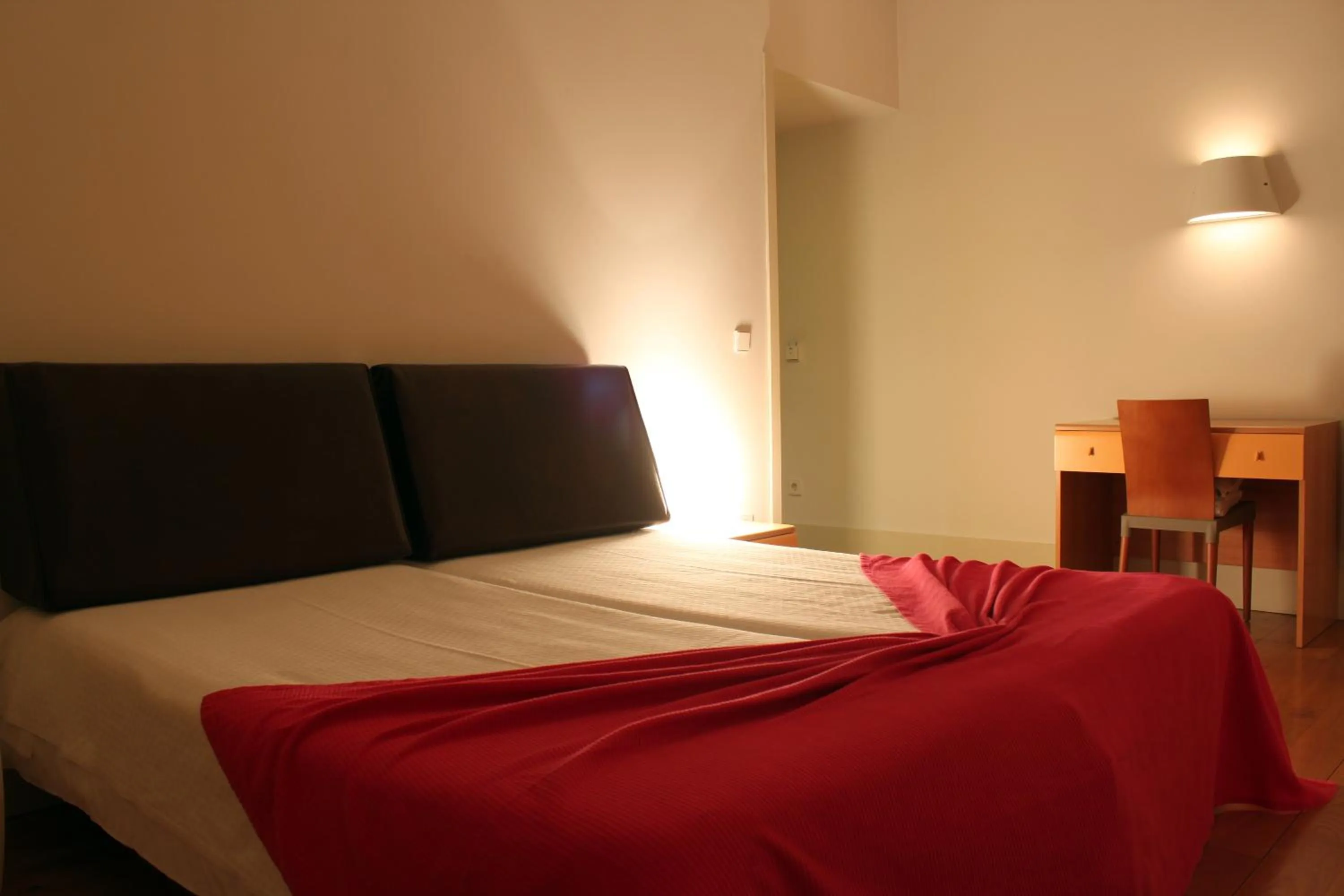 Bedroom, Bed in HI Guimaraes - Pousada de Juventude