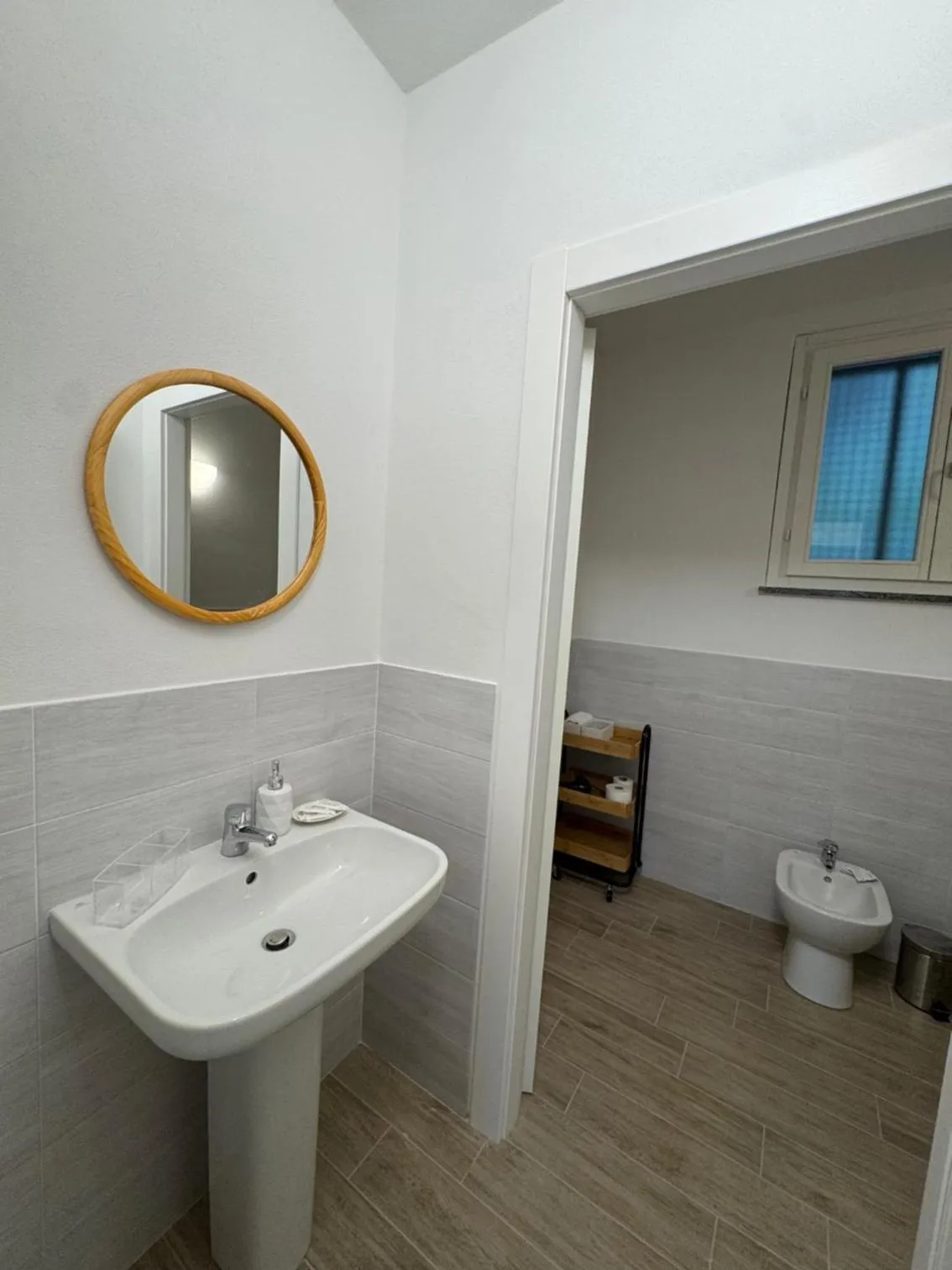 Bathroom in Albergo Tenco by Bottega