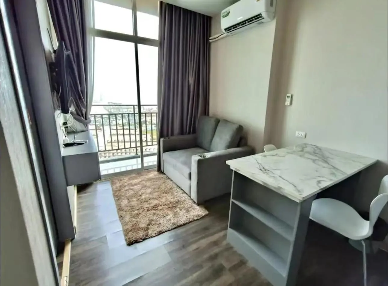 Bed in The Grand Jomtien Condo