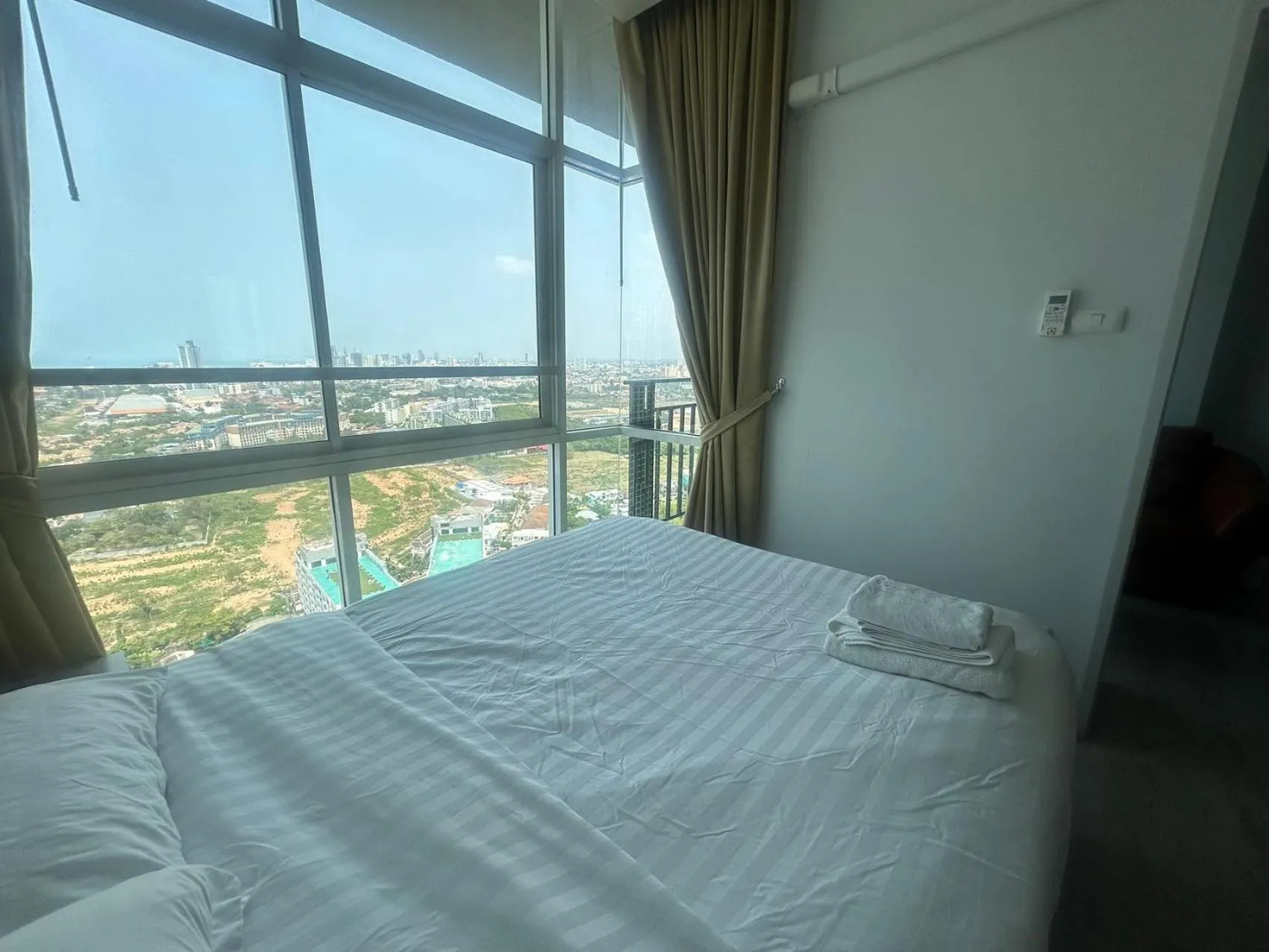 Bed in The Grand Jomtien Condo