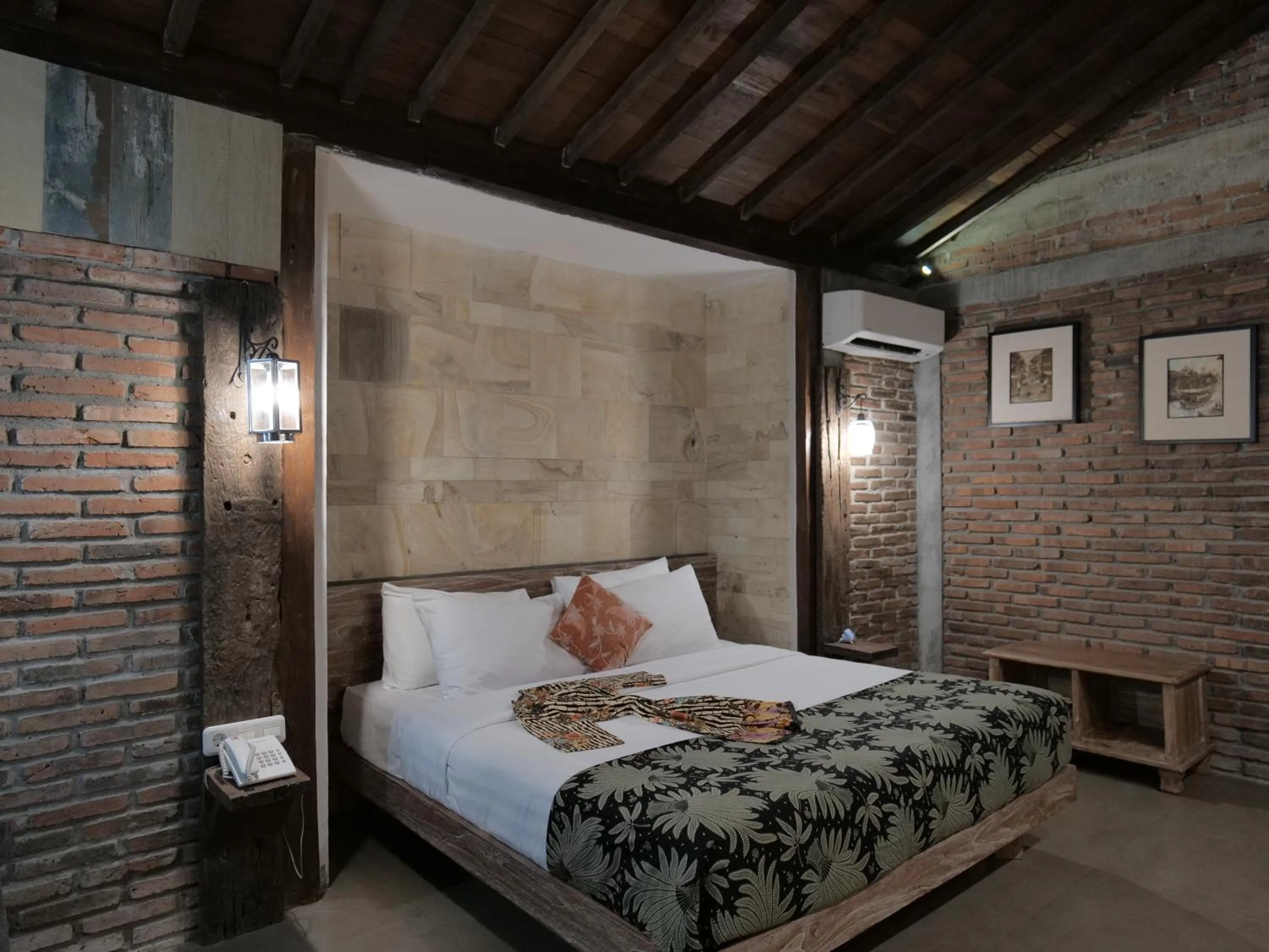 Photo of the whole room, Bed in Amata Borobudur Resort