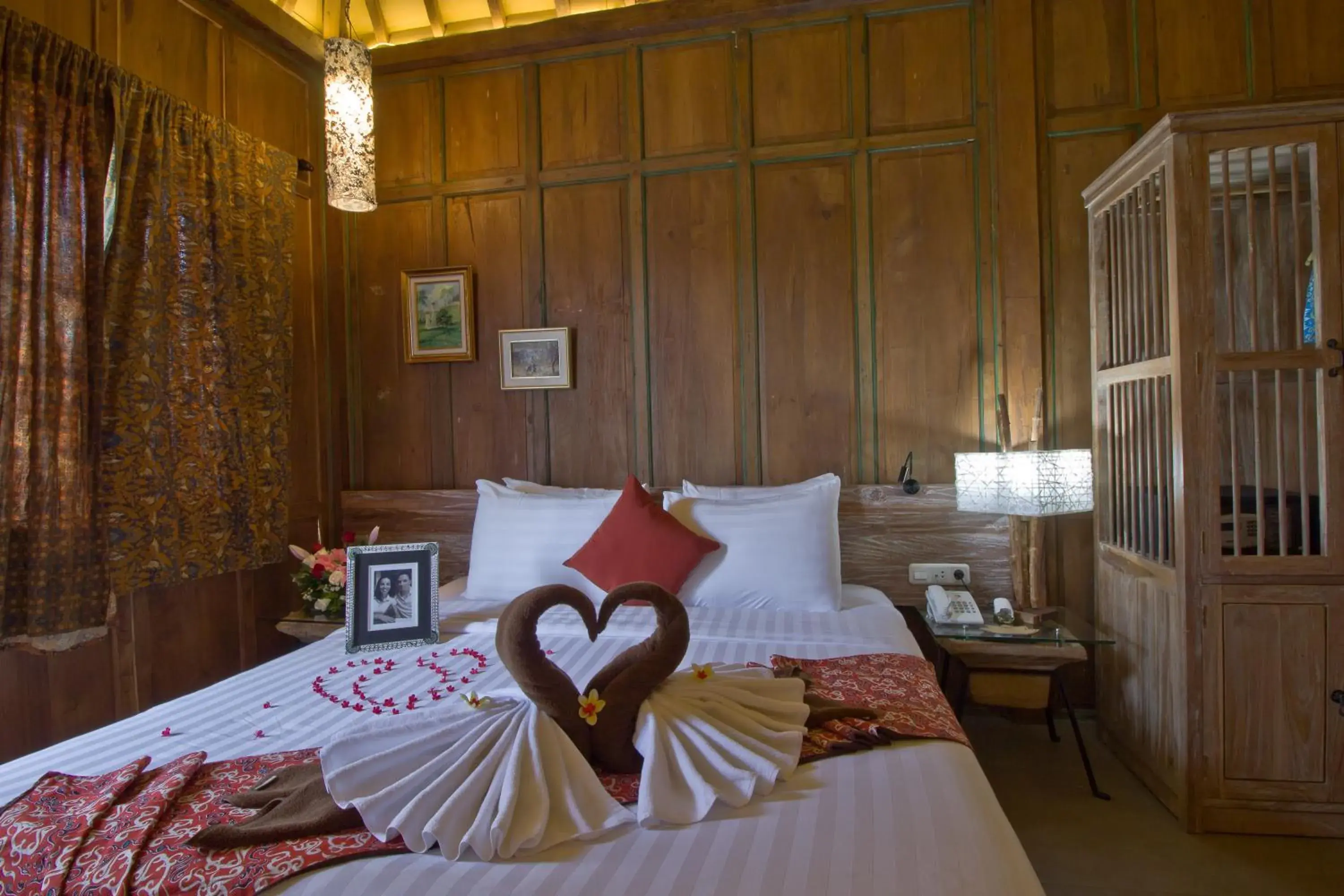 Luxury Bungalow in Amata Borobudur Resort Luxury Bungalow in Amata Borobudur Resort