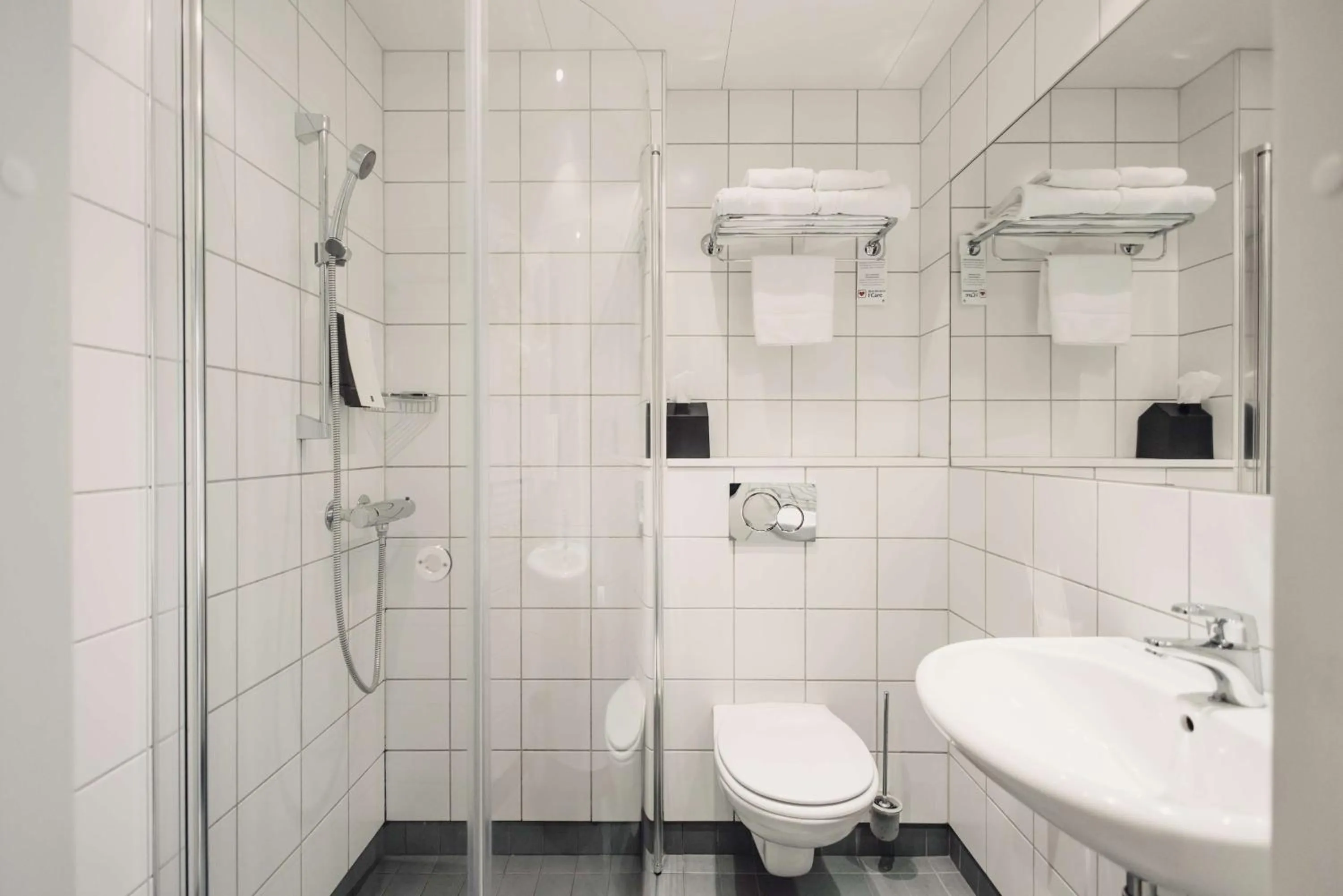 Bathroom in Best Western Malmo Arena Hotel