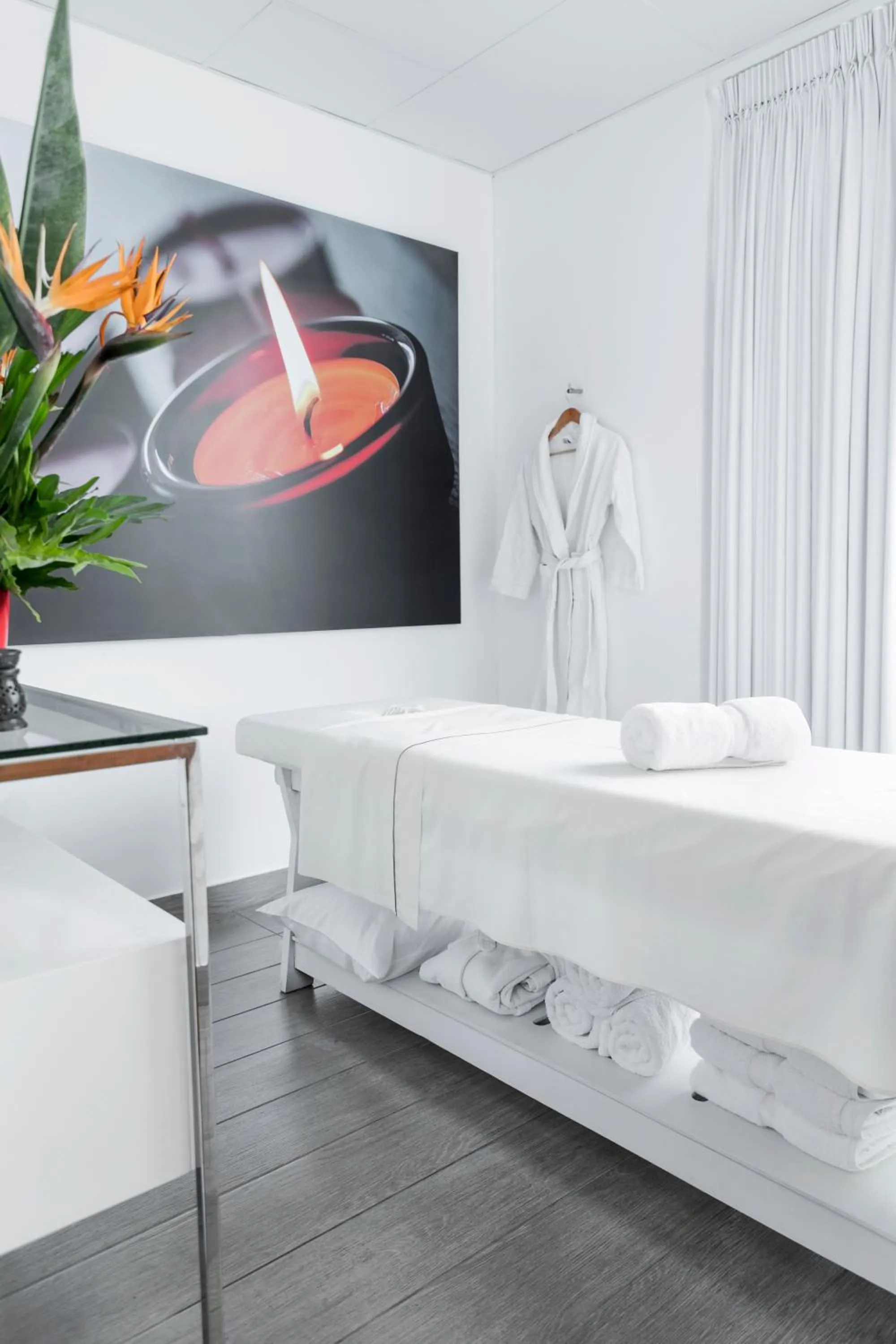 Massage, Bed in Wyndham Costa del Sol Lima City