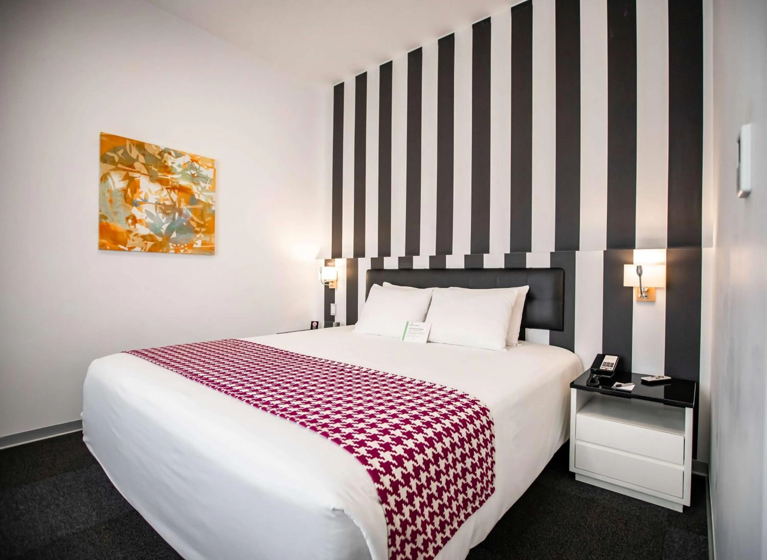 Photo of the whole room, Bed in Wyndham Costa del Sol Lima City