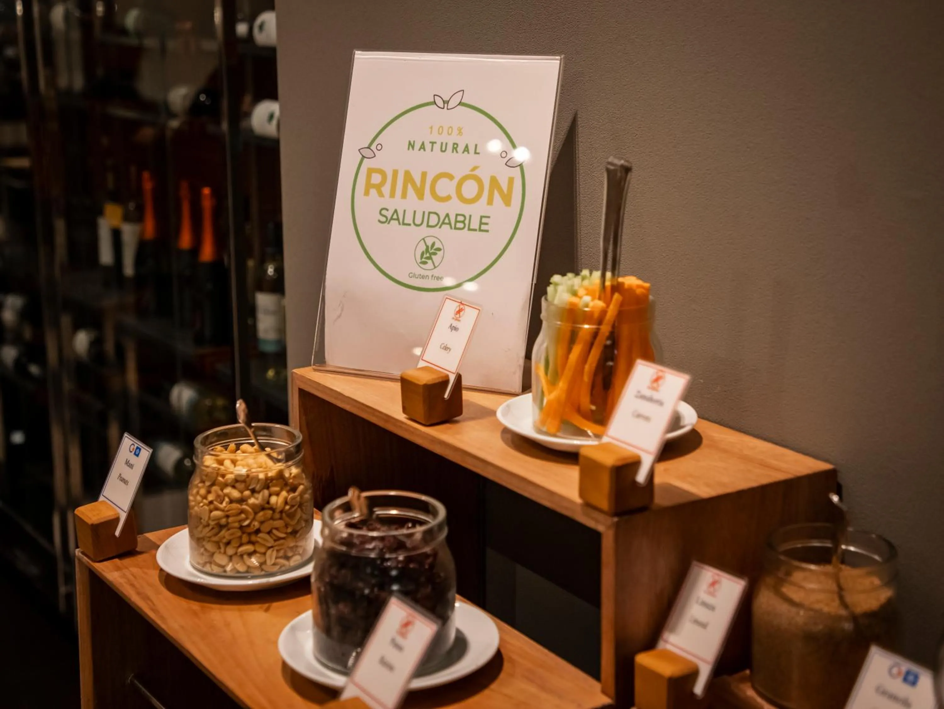 Restaurant/places to eat in Wyndham Costa del Sol Lima City