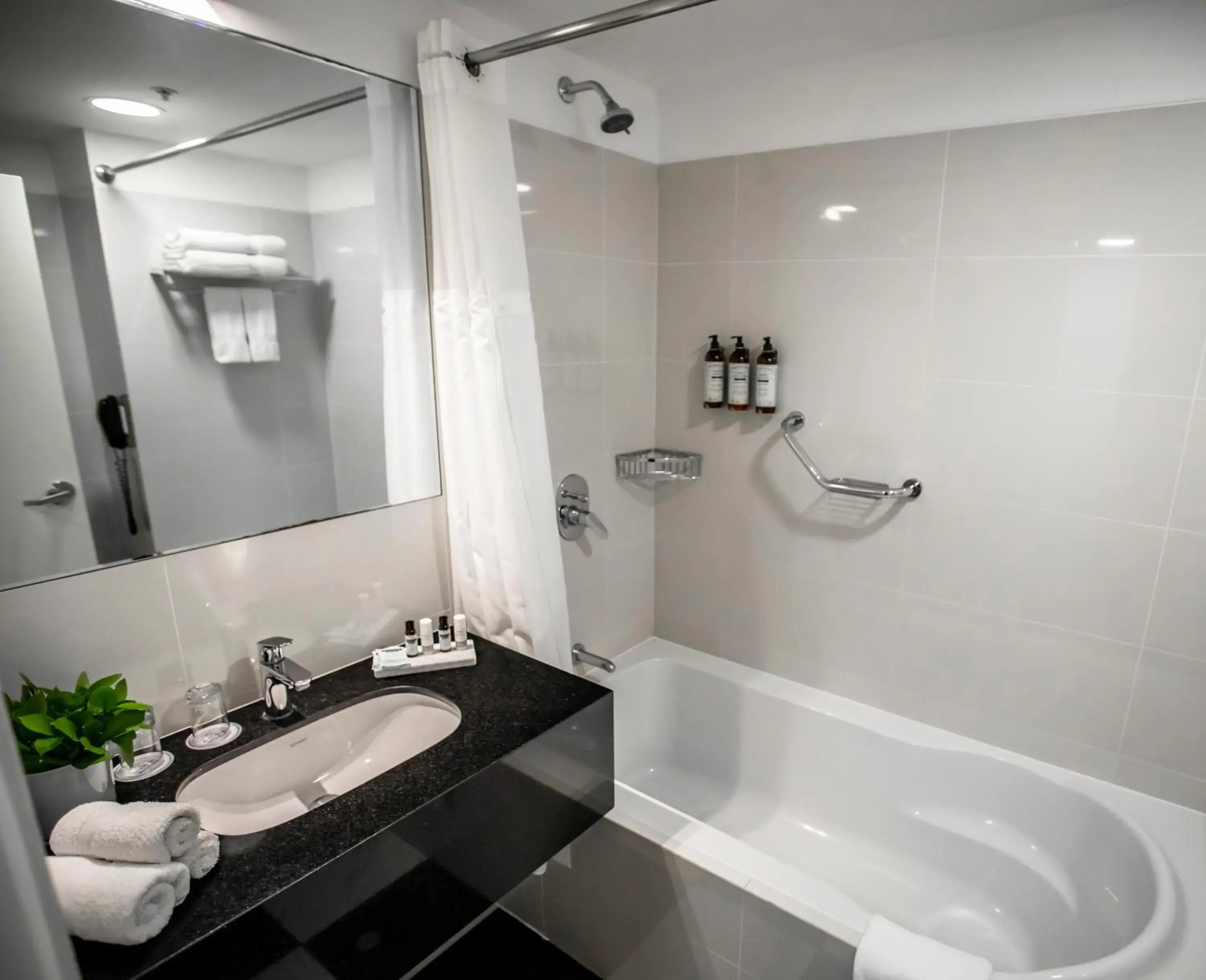 Junior Suite - single occupancy in Wyndham Costa del Sol Lima City Junior Suite - single occupancy in Wyndham Costa del Sol Lima City