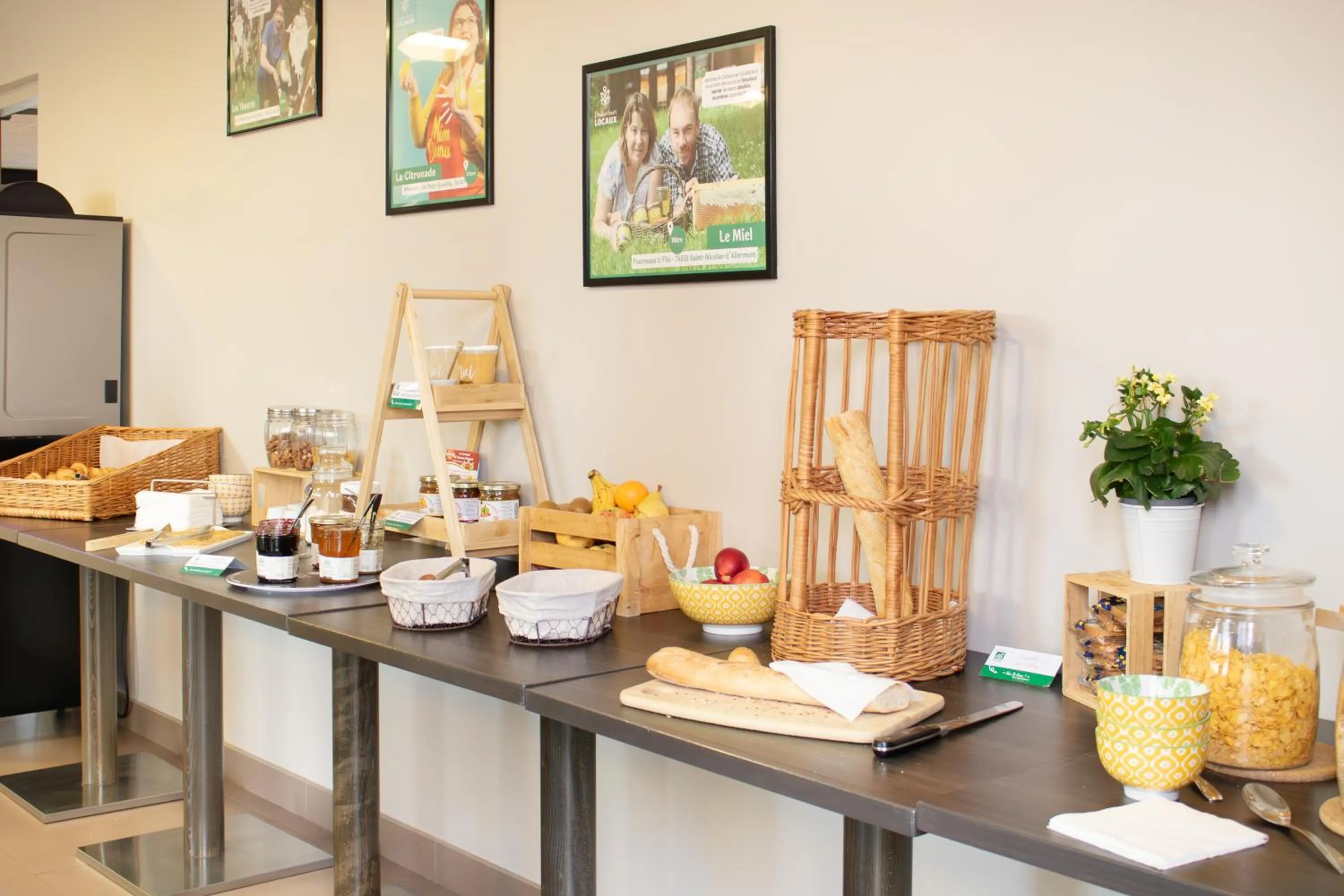 Breakfast in Brit Hotel Dieppe