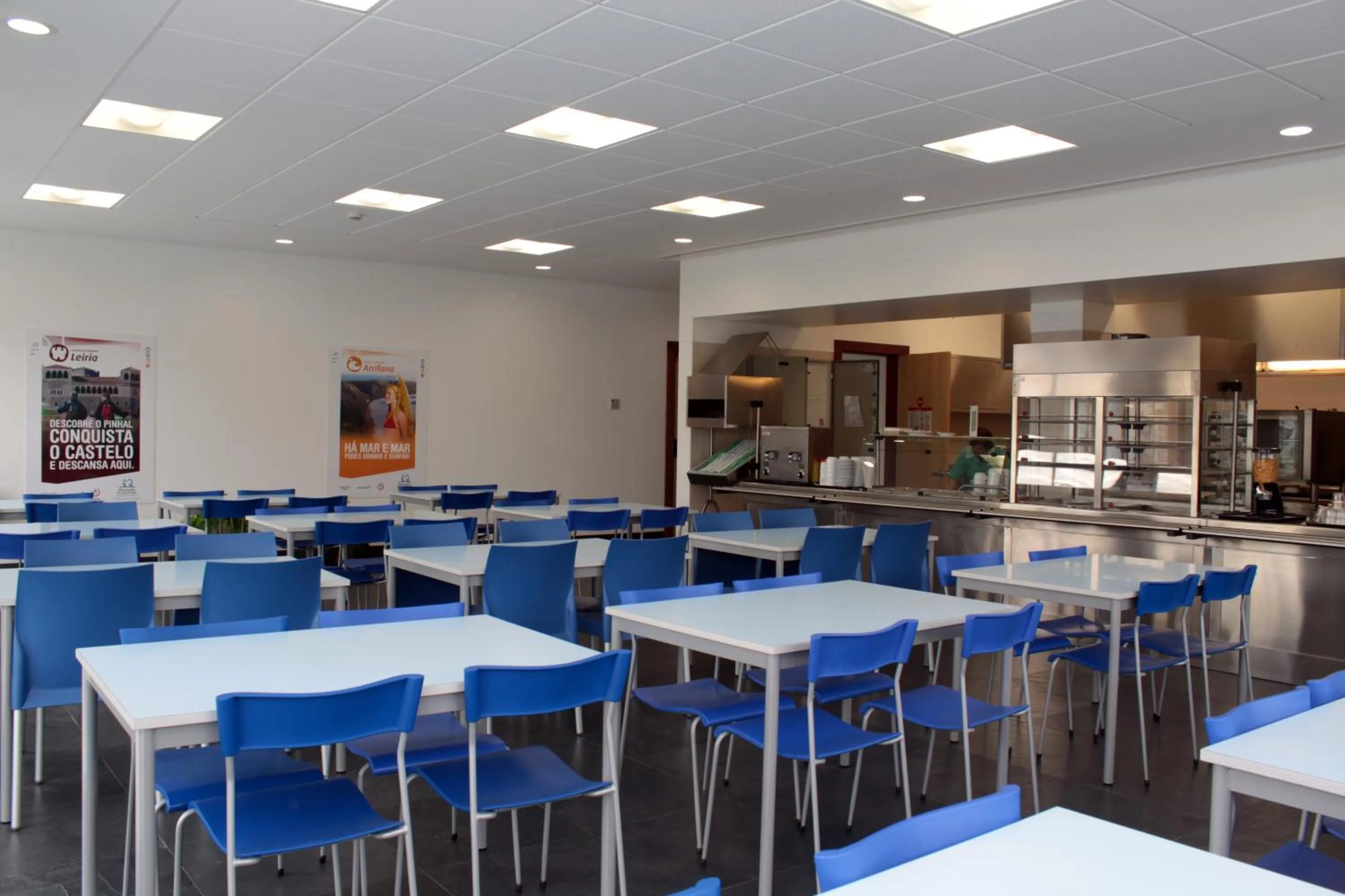 Restaurant/places to eat in HI Alijo - Pousada de Juventude