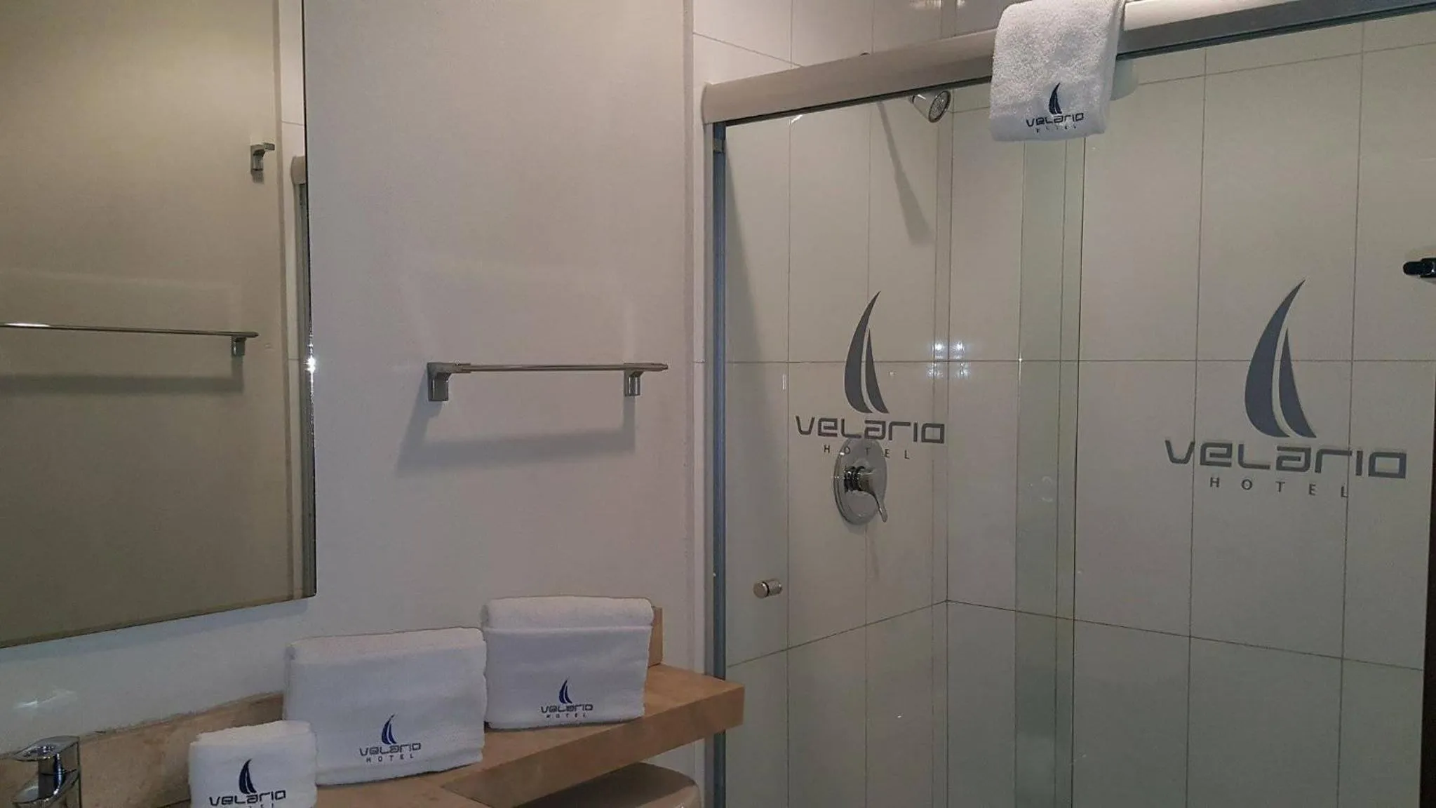 Shower in Hotel Velario