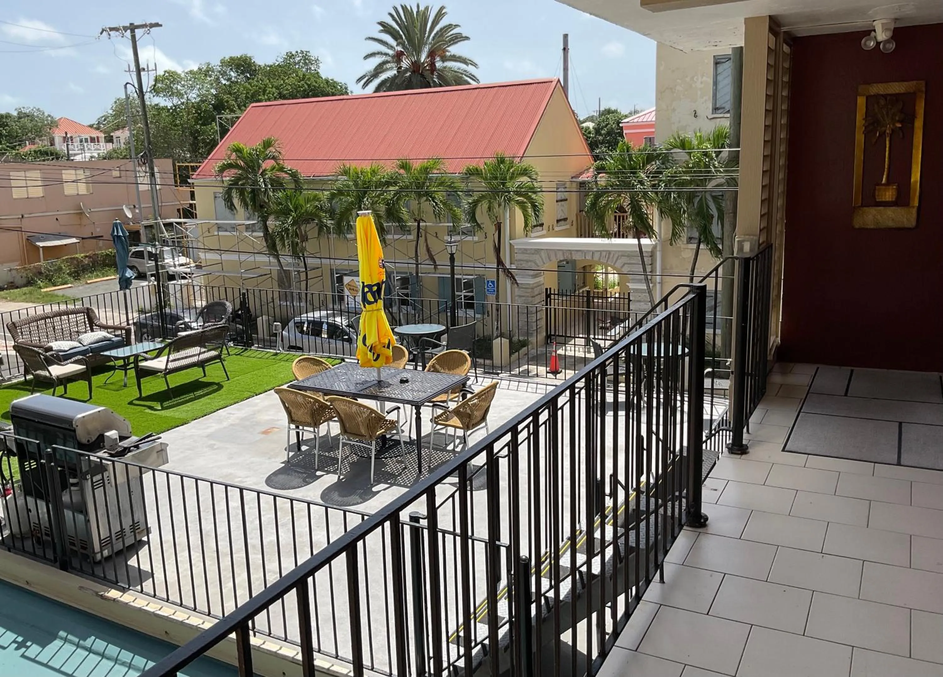 BBQ facilities in The Frederiksted Hotel