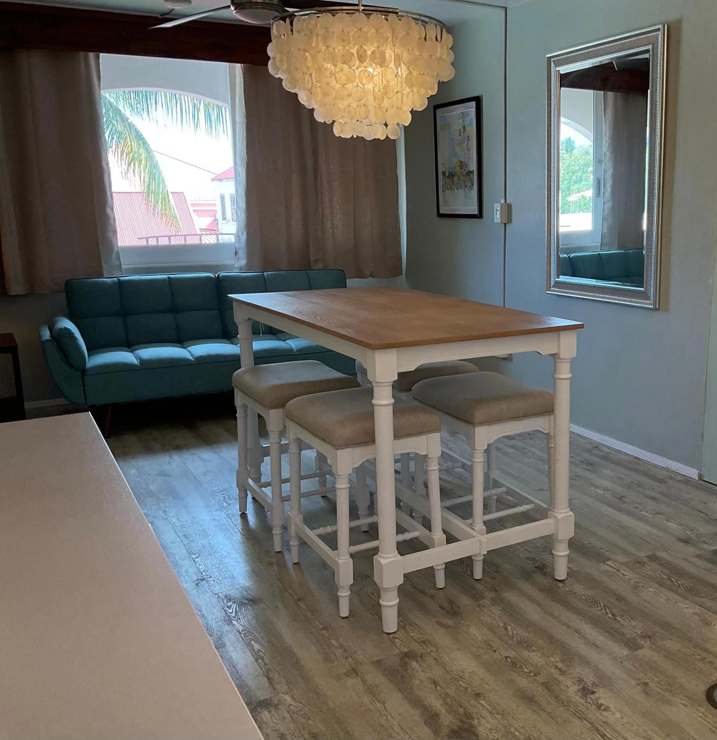 Living room in The Frederiksted Hotel