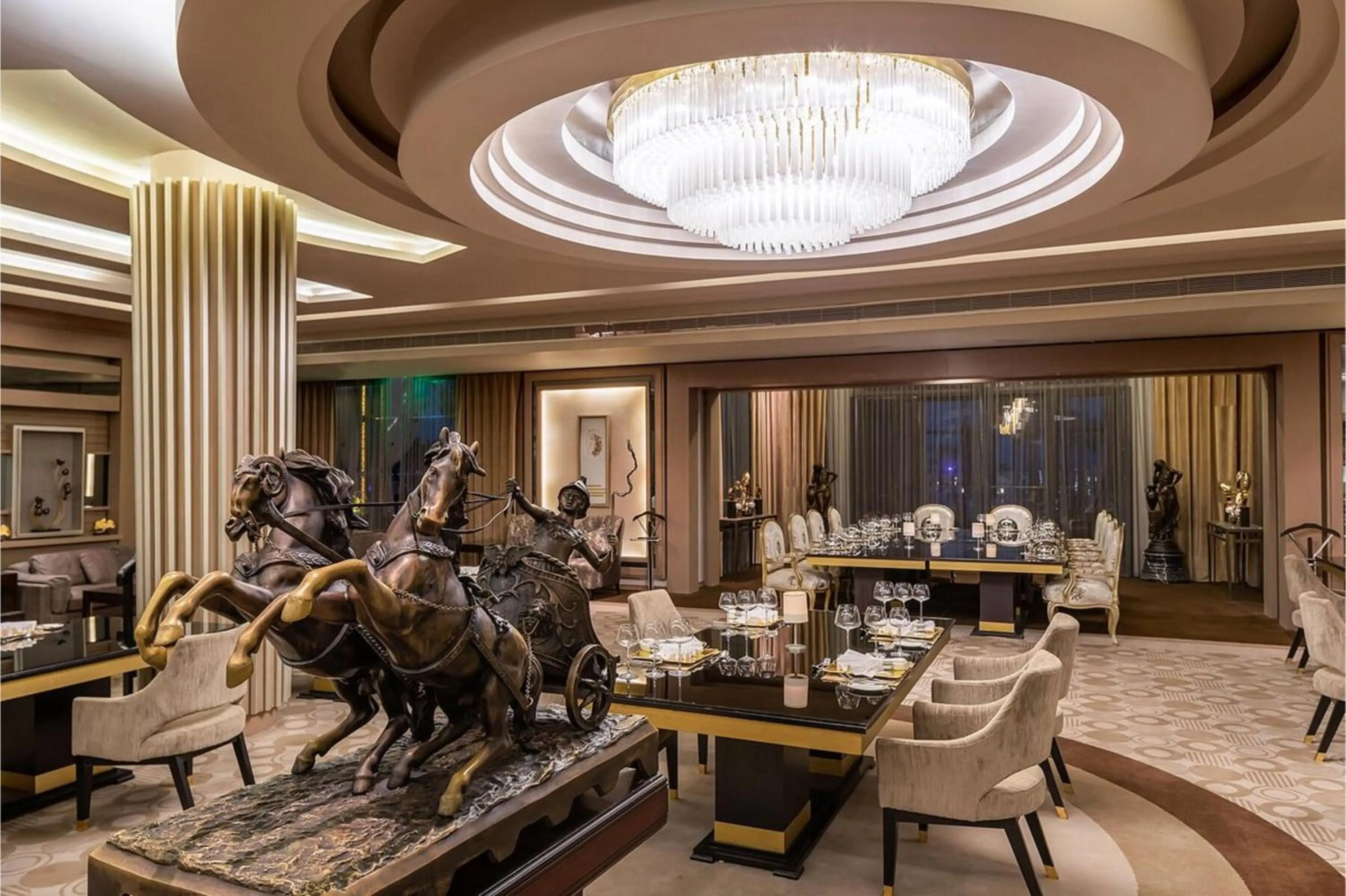 Restaurant/places to eat in Rixos Premium Seagate