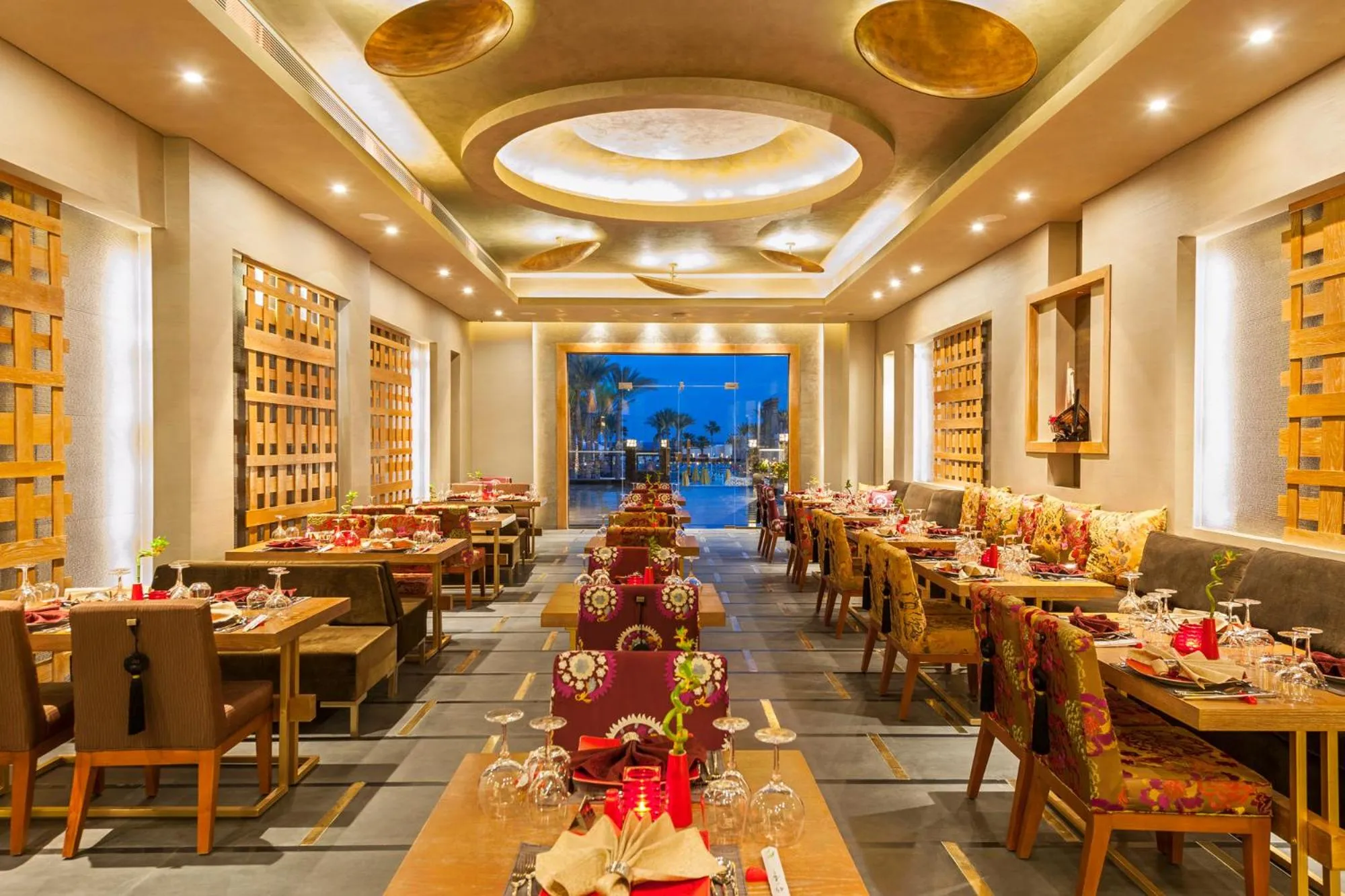 Restaurant/places to eat in Rixos Premium Seagate