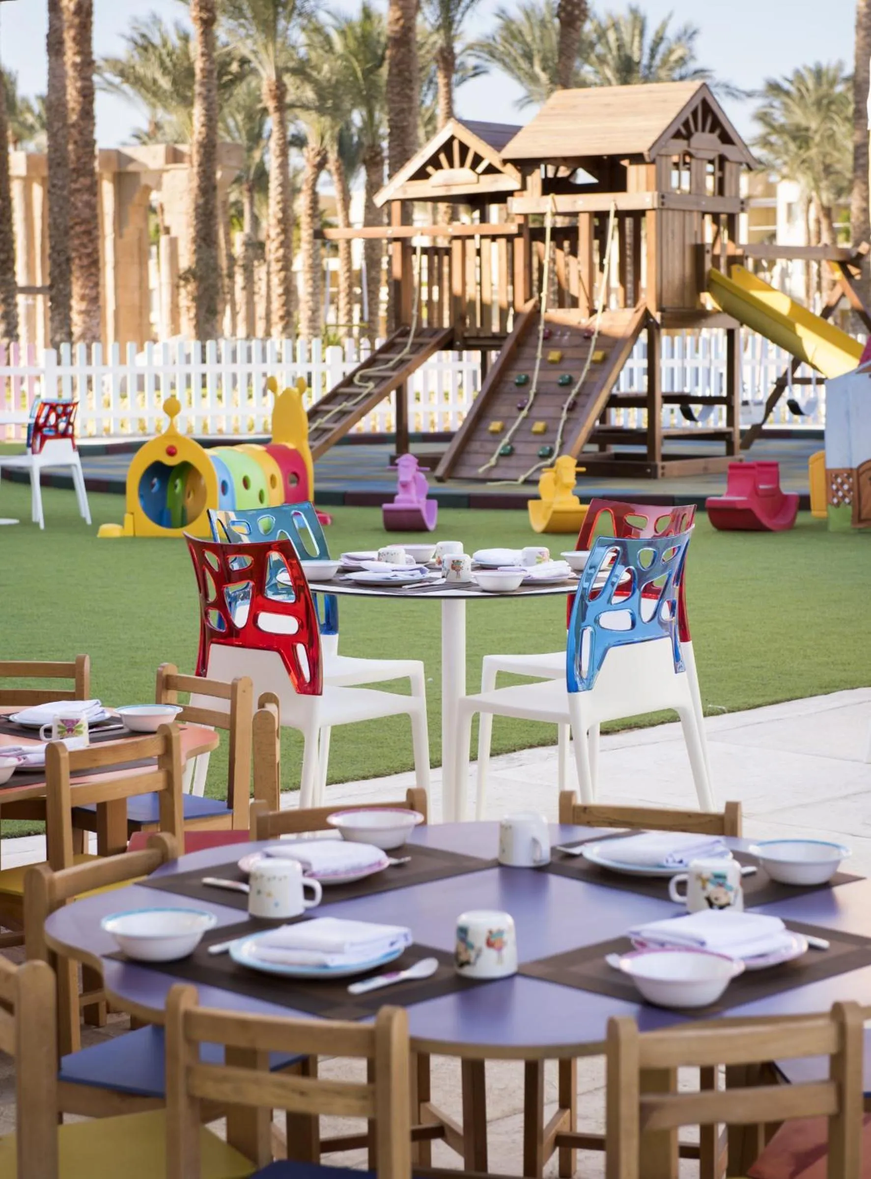 Restaurant/places to eat in Rixos Premium Seagate