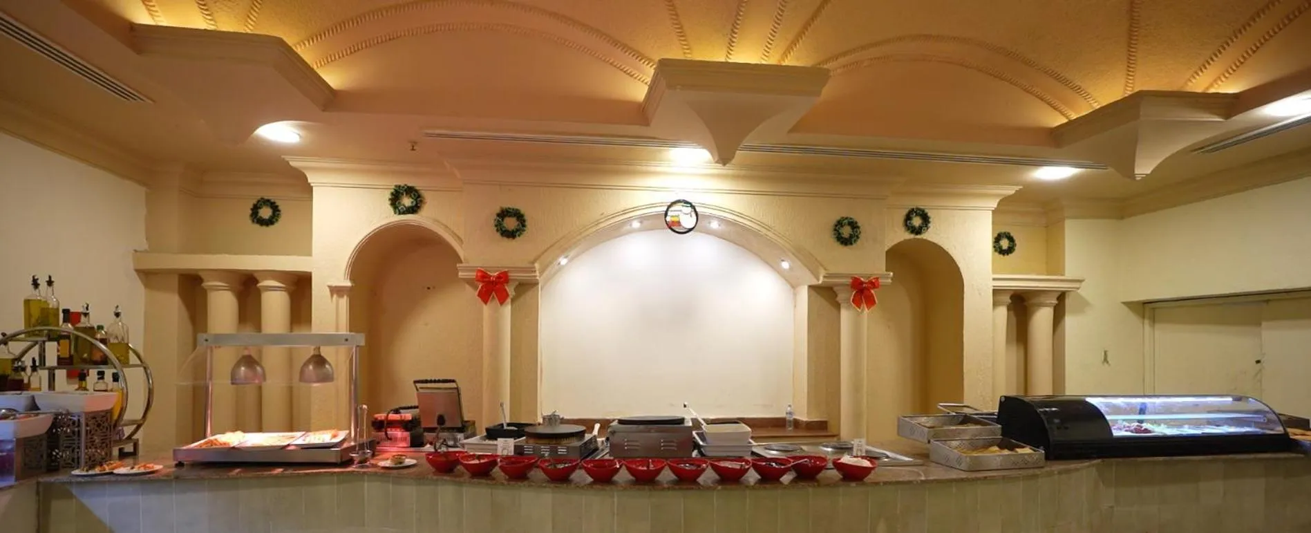 Restaurant/places to eat in Pyramisa Beach Resort Sahl Hasheesh