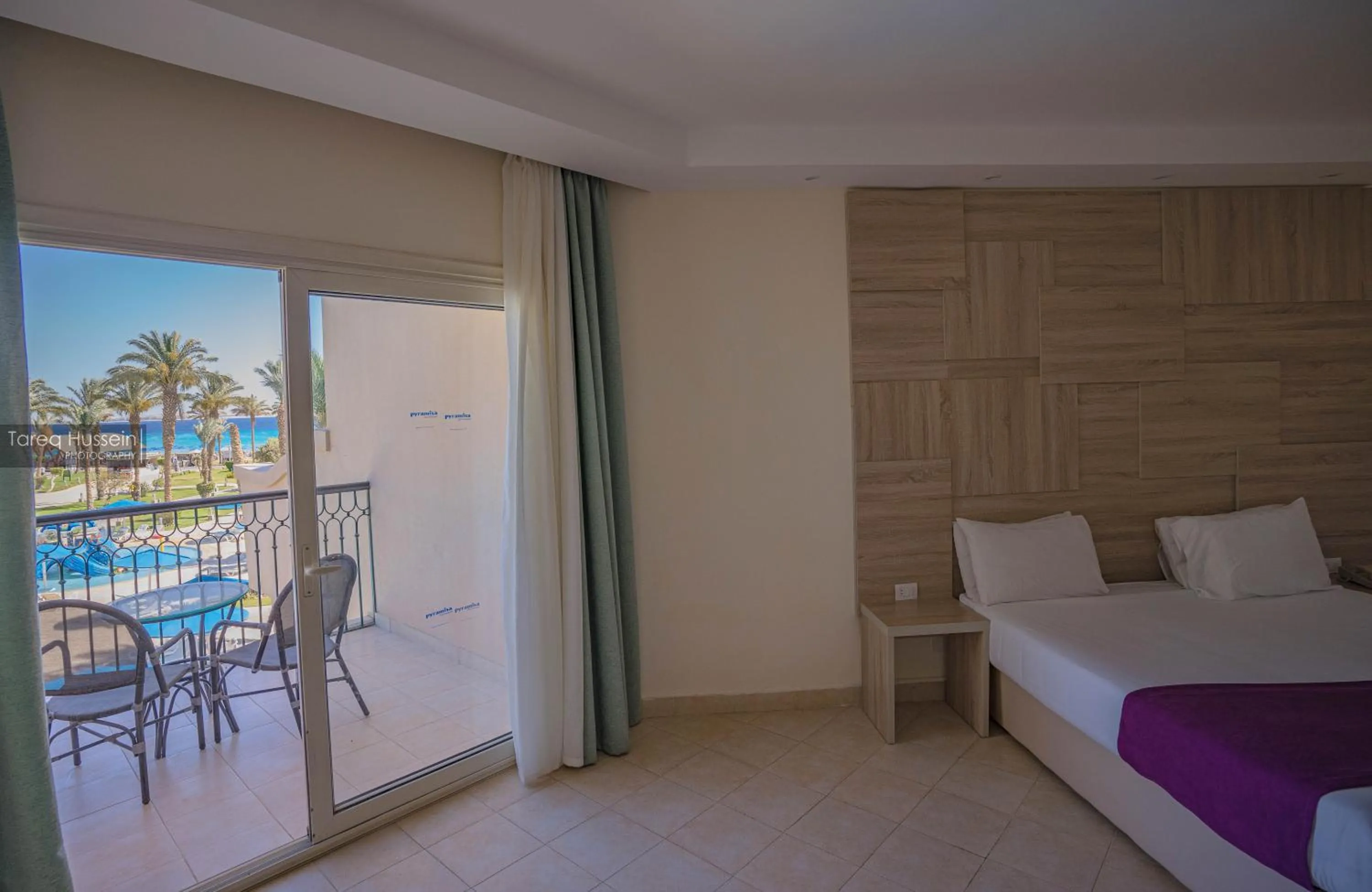 Bedroom, Bed in Pyramisa Beach Resort Sahl Hasheesh