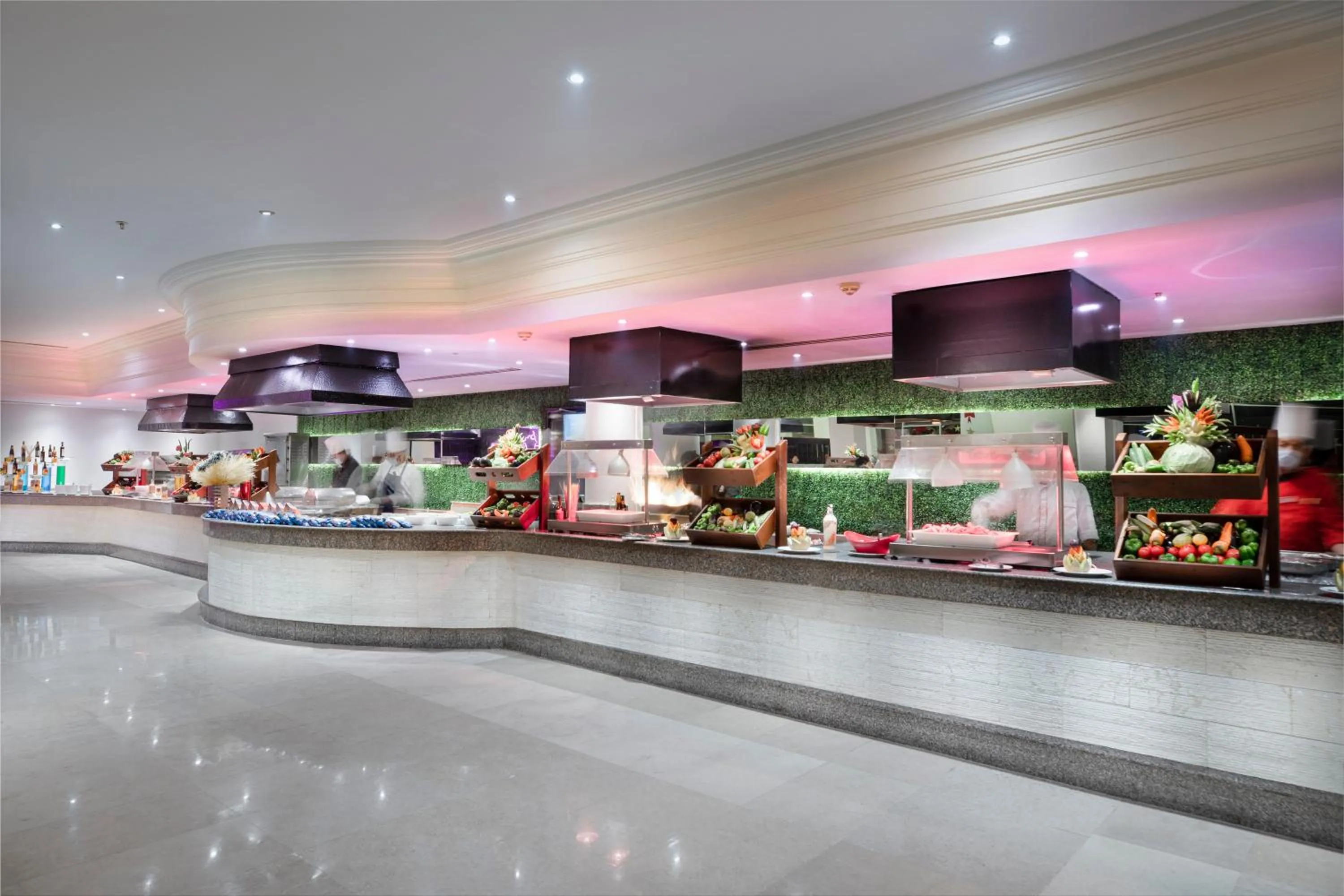 Restaurant/places to eat in Pyramisa Beach Resort Sahl Hasheesh