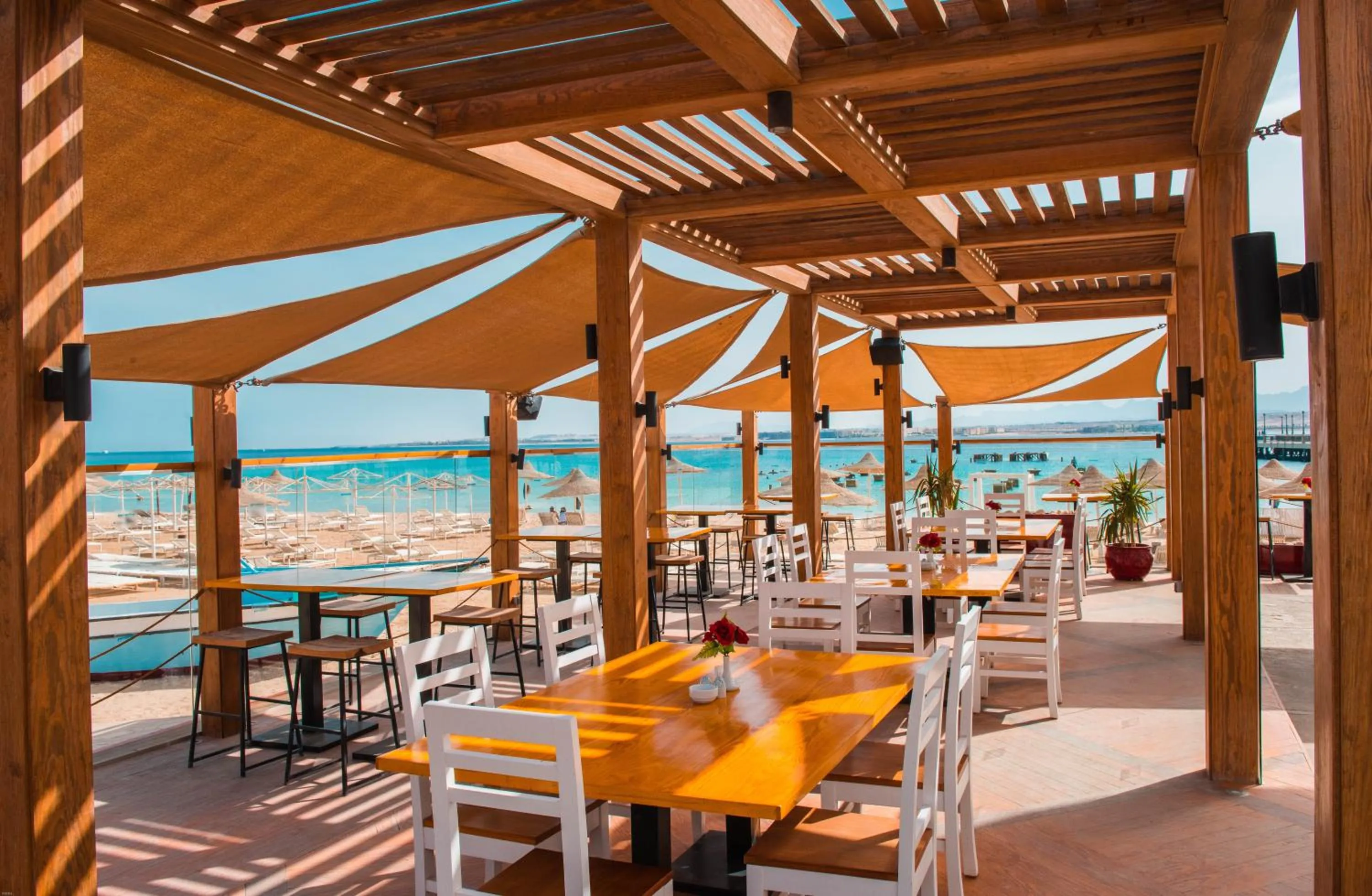 Restaurant/places to eat in Pyramisa Beach Resort Sahl Hasheesh