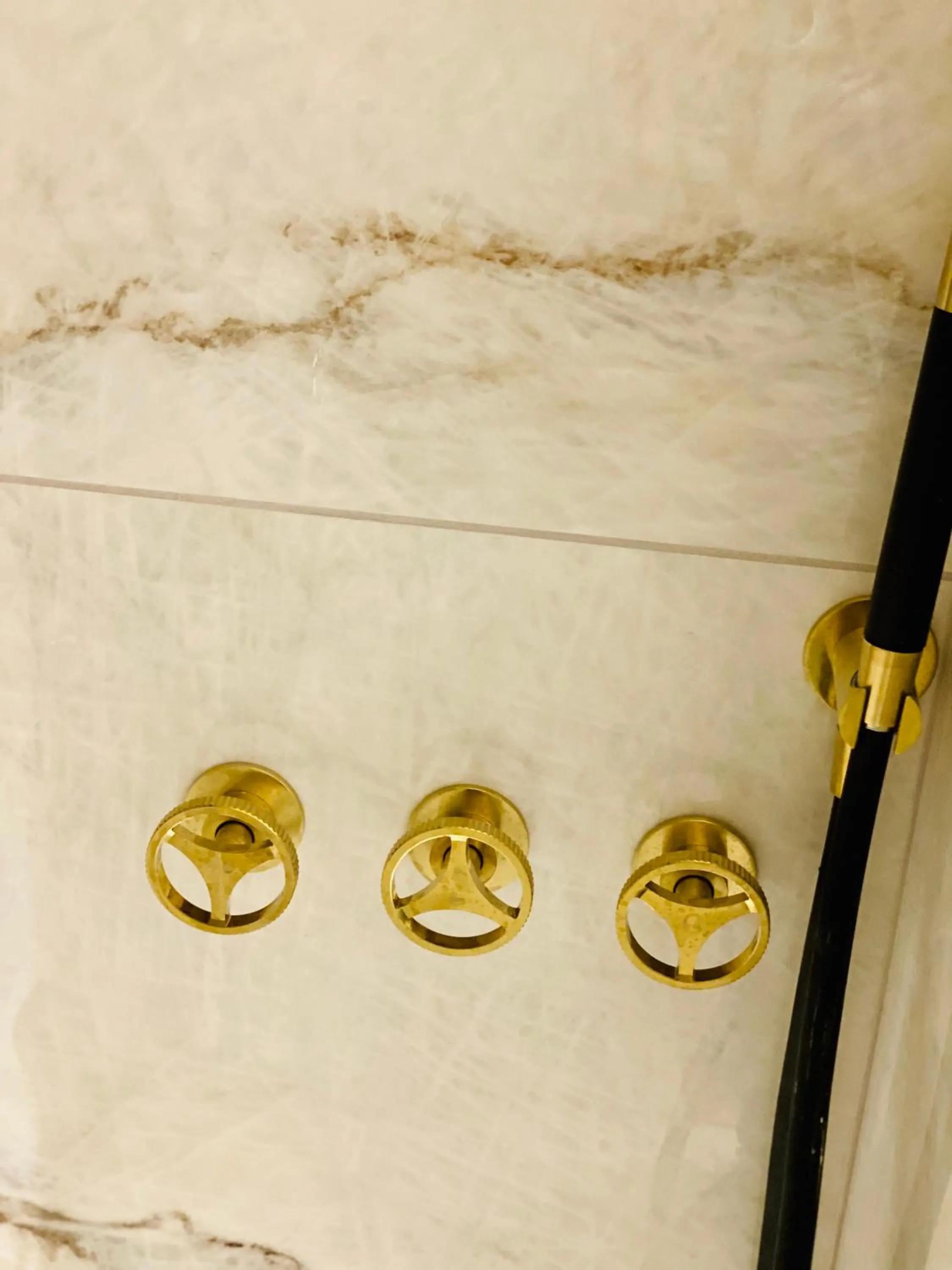 Shower in Sunset TLV Apartment - Dizengoff 142