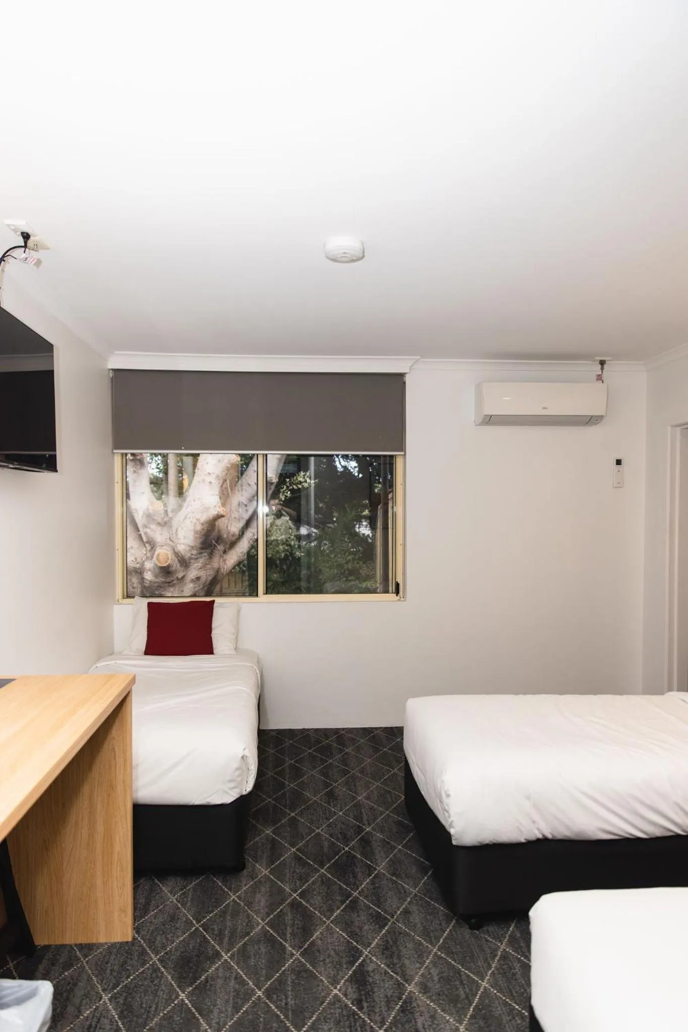 Bedroom, Bed in Lakeview Hotel Motel