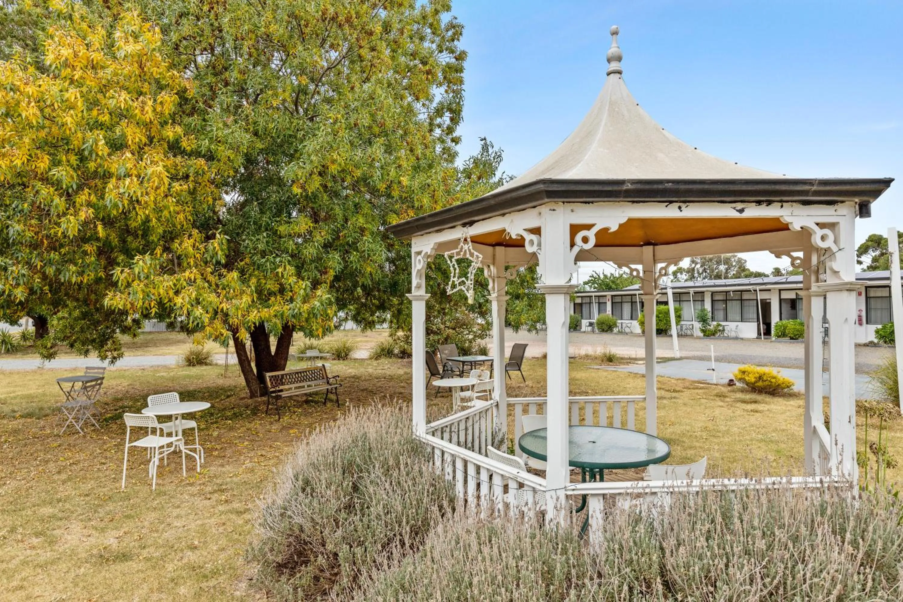 Property building in Gazebo Motor Inn - Strathmerton
