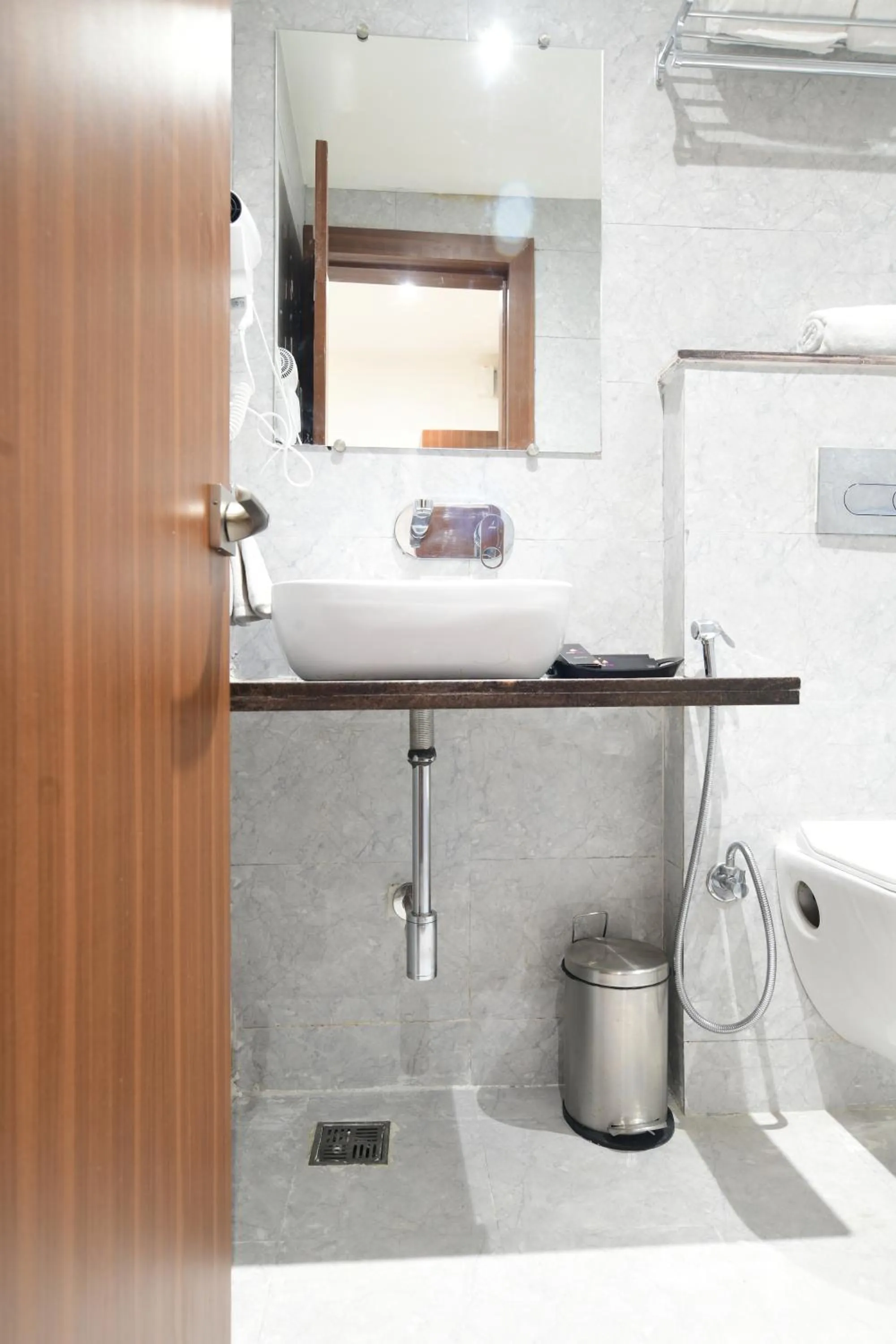 Bathroom in Aceotel Premier, Vijay Nagar