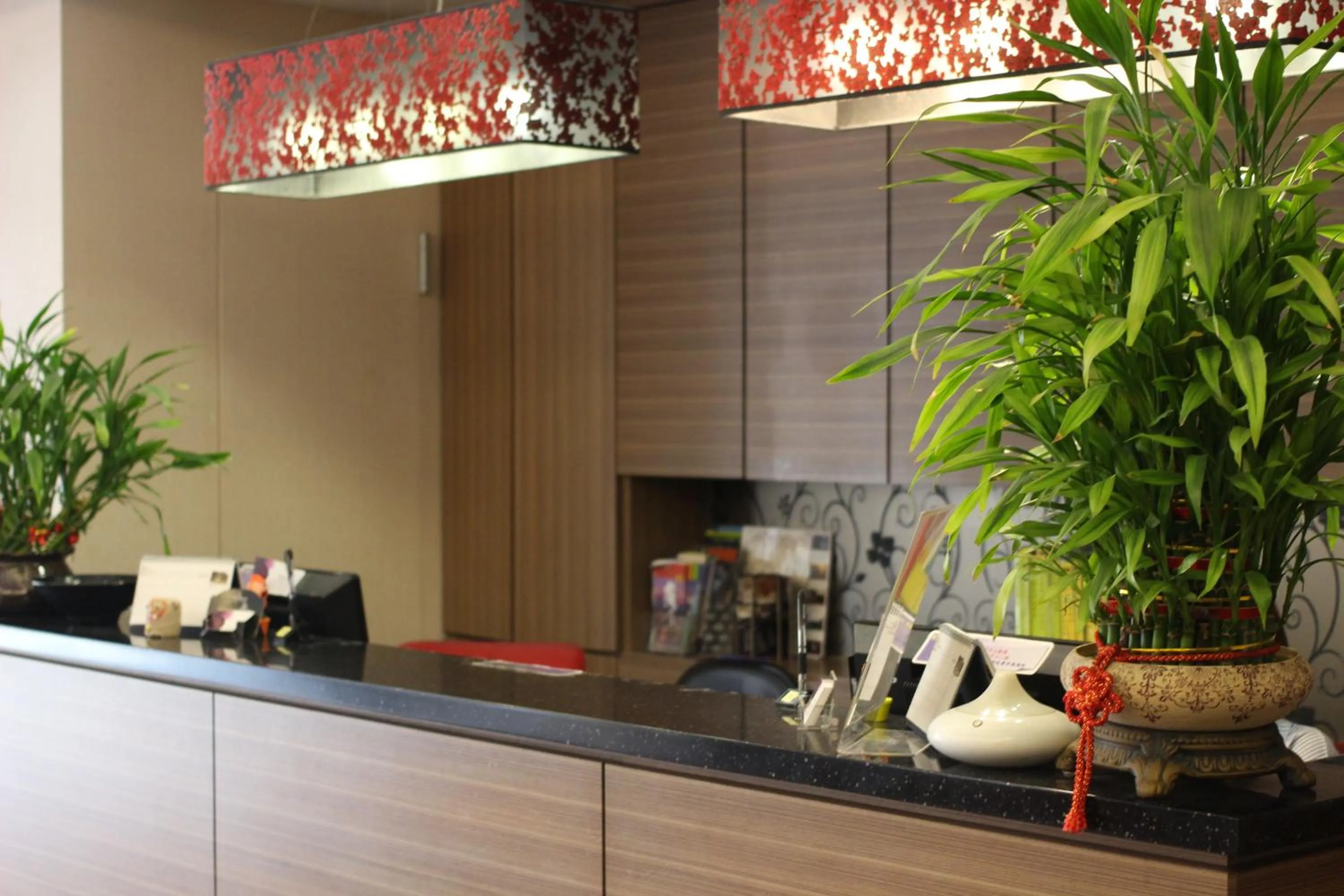 Lobby or reception in Home Full Hotel